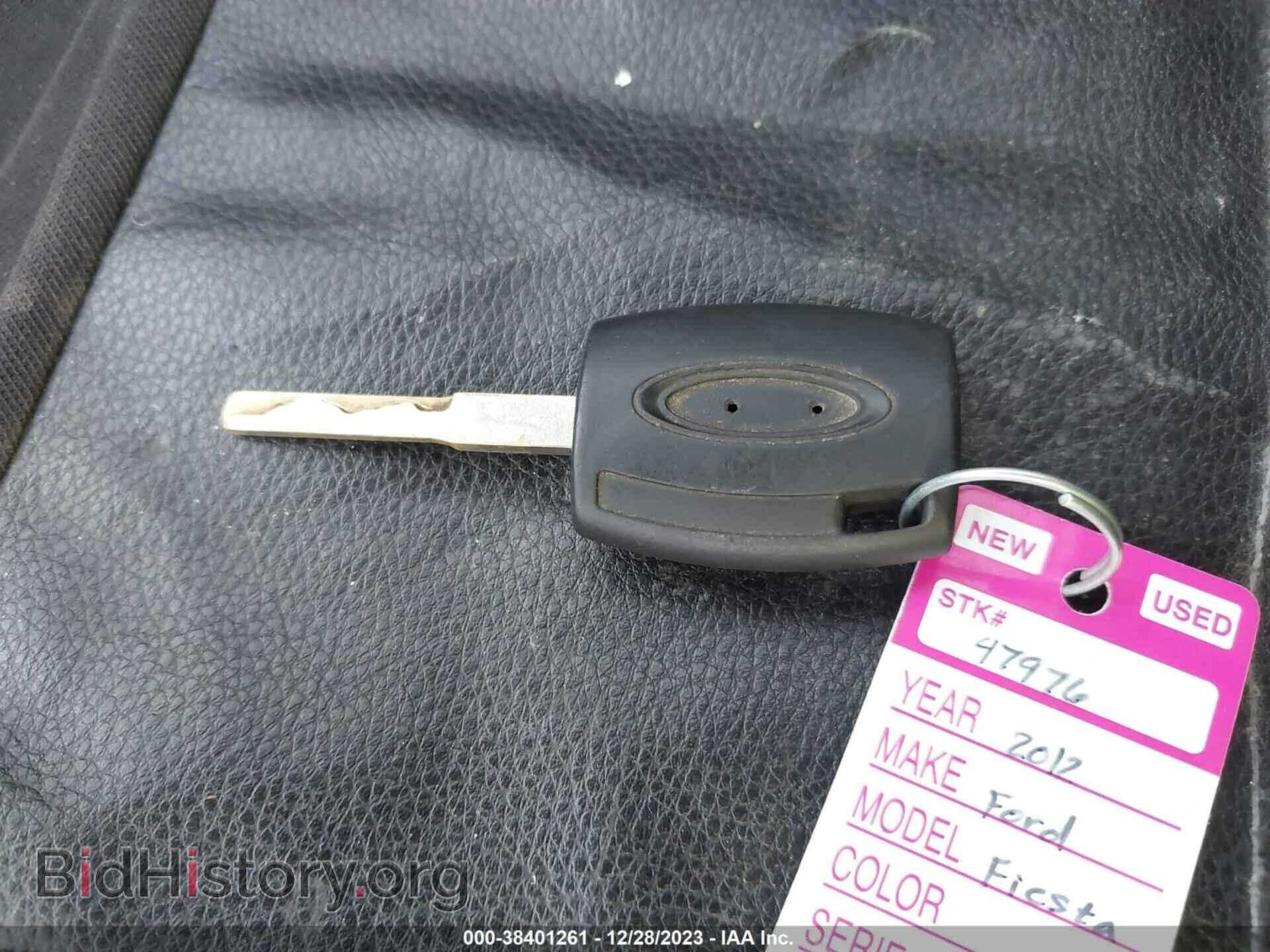 2012 FORD FIESTA - VIN: 3FADP4AJ0CM102904 - Фото 11
