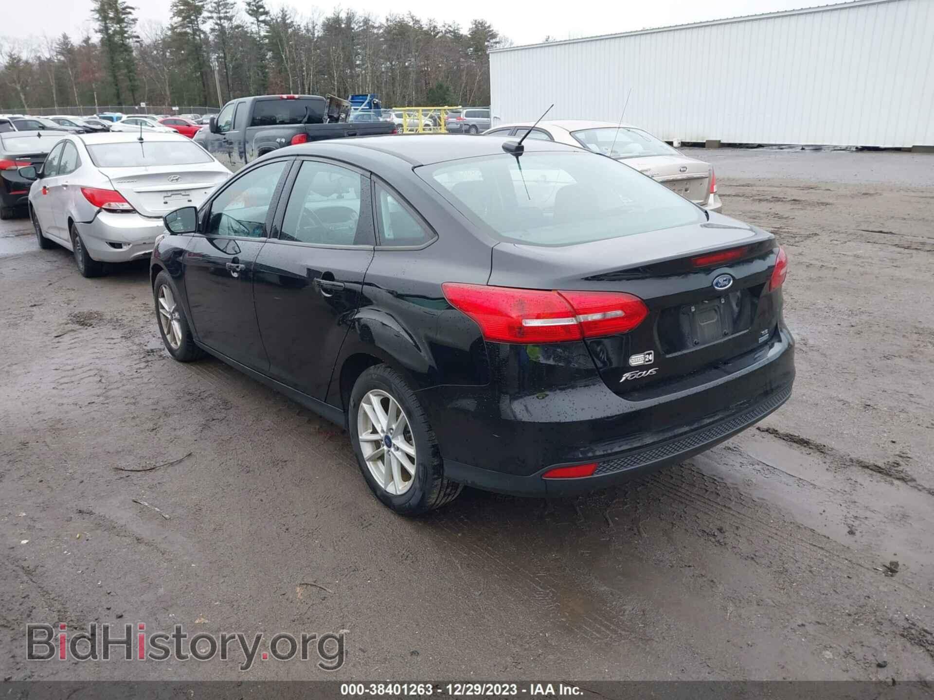 2017 FORD FOCUS - VIN: 1FADP3FE7HL220608 - Photo 3