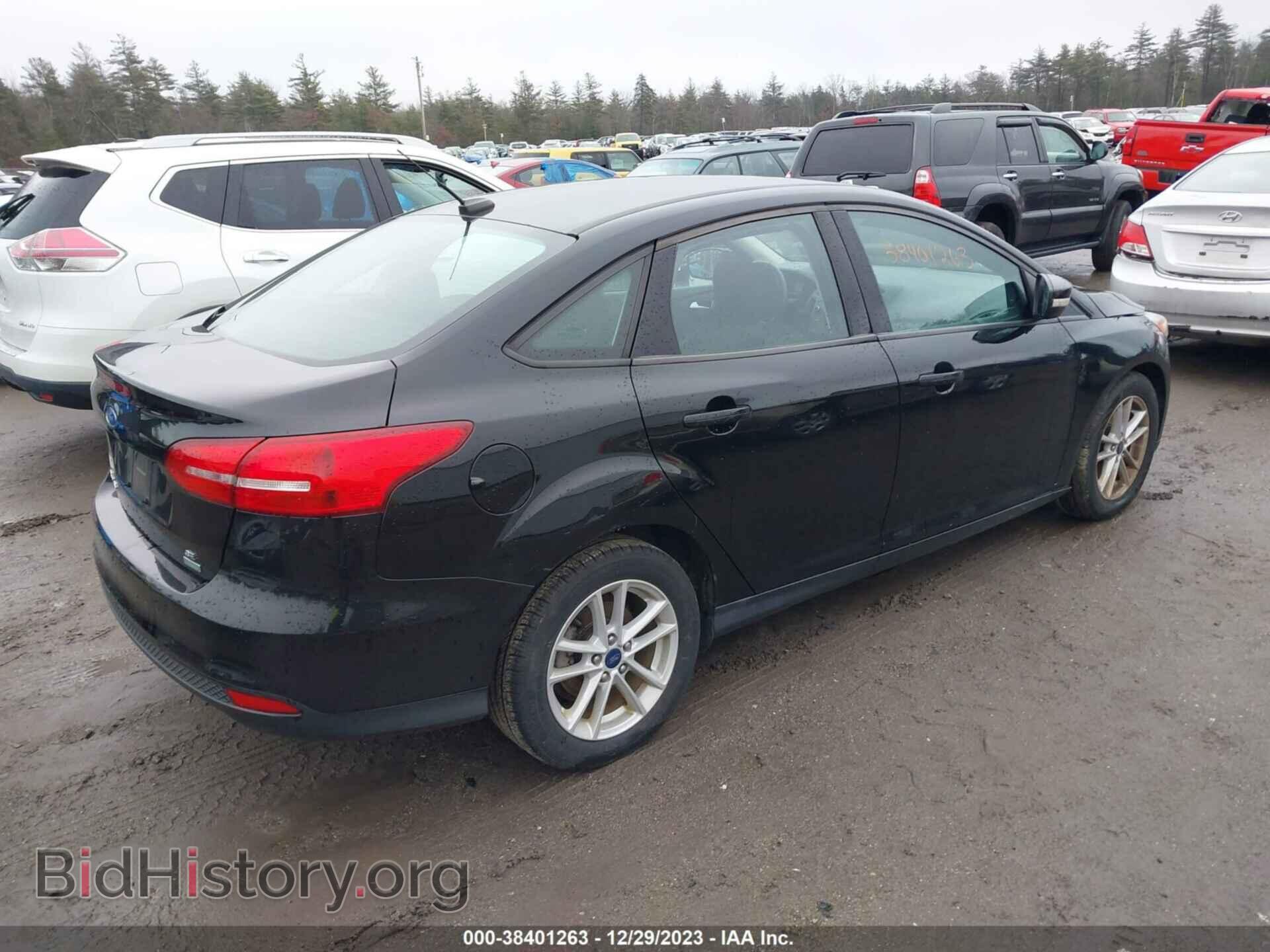 2017 FORD FOCUS - VIN: 1FADP3FE7HL220608 - Photo 4