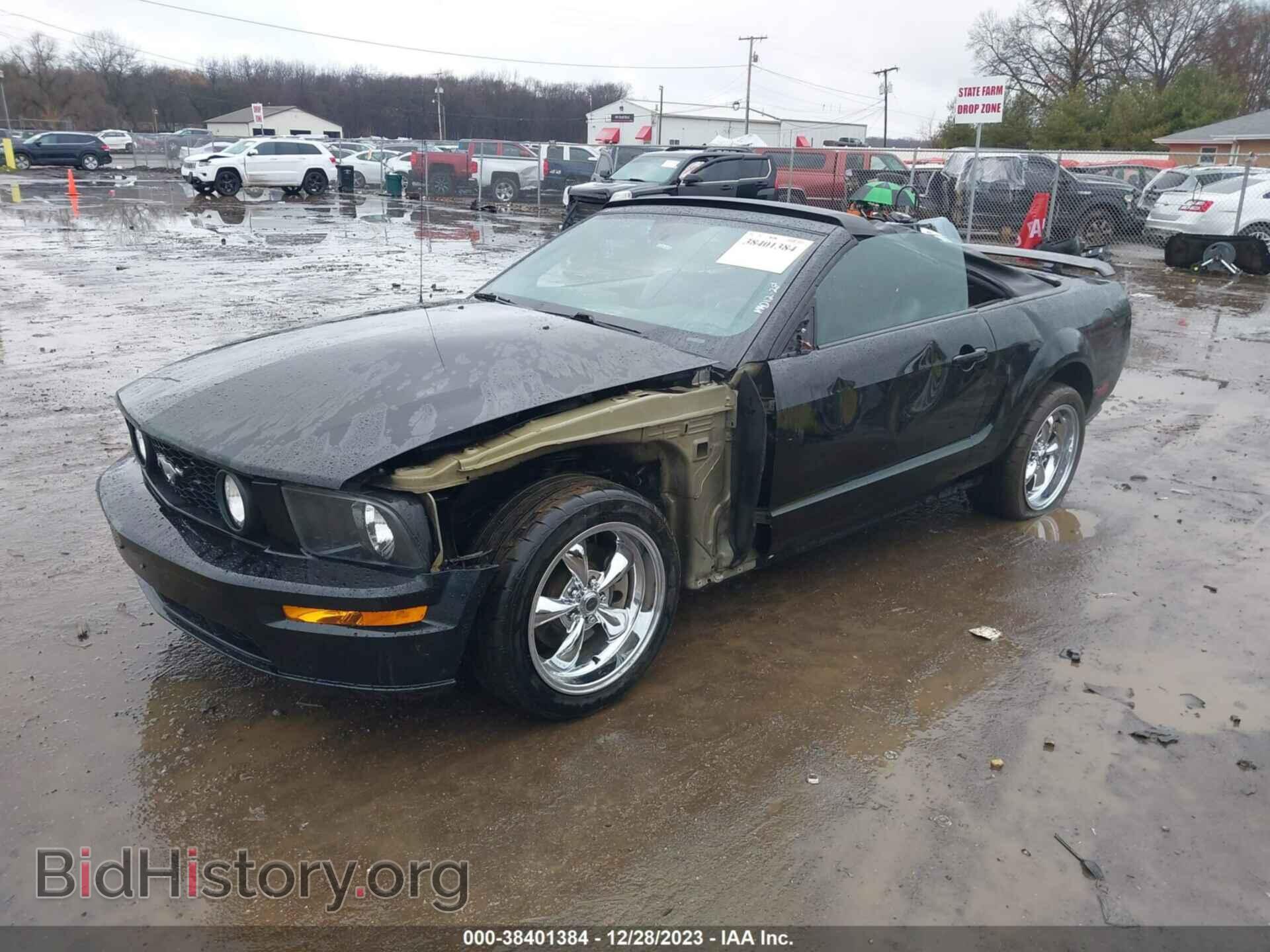 2006 FORD MUSTANG - VIN: 1ZVFT85H165184307 - Фото 2