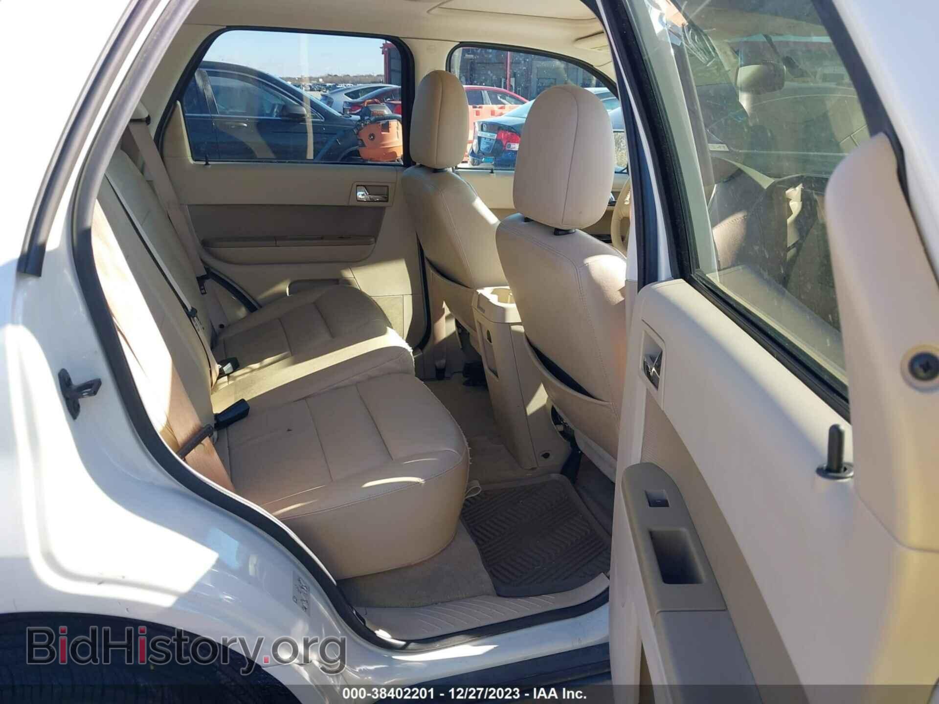 2011 FORD ESCAPE - VIN: 1FMCU0EG2BKC29595 - Фото 8