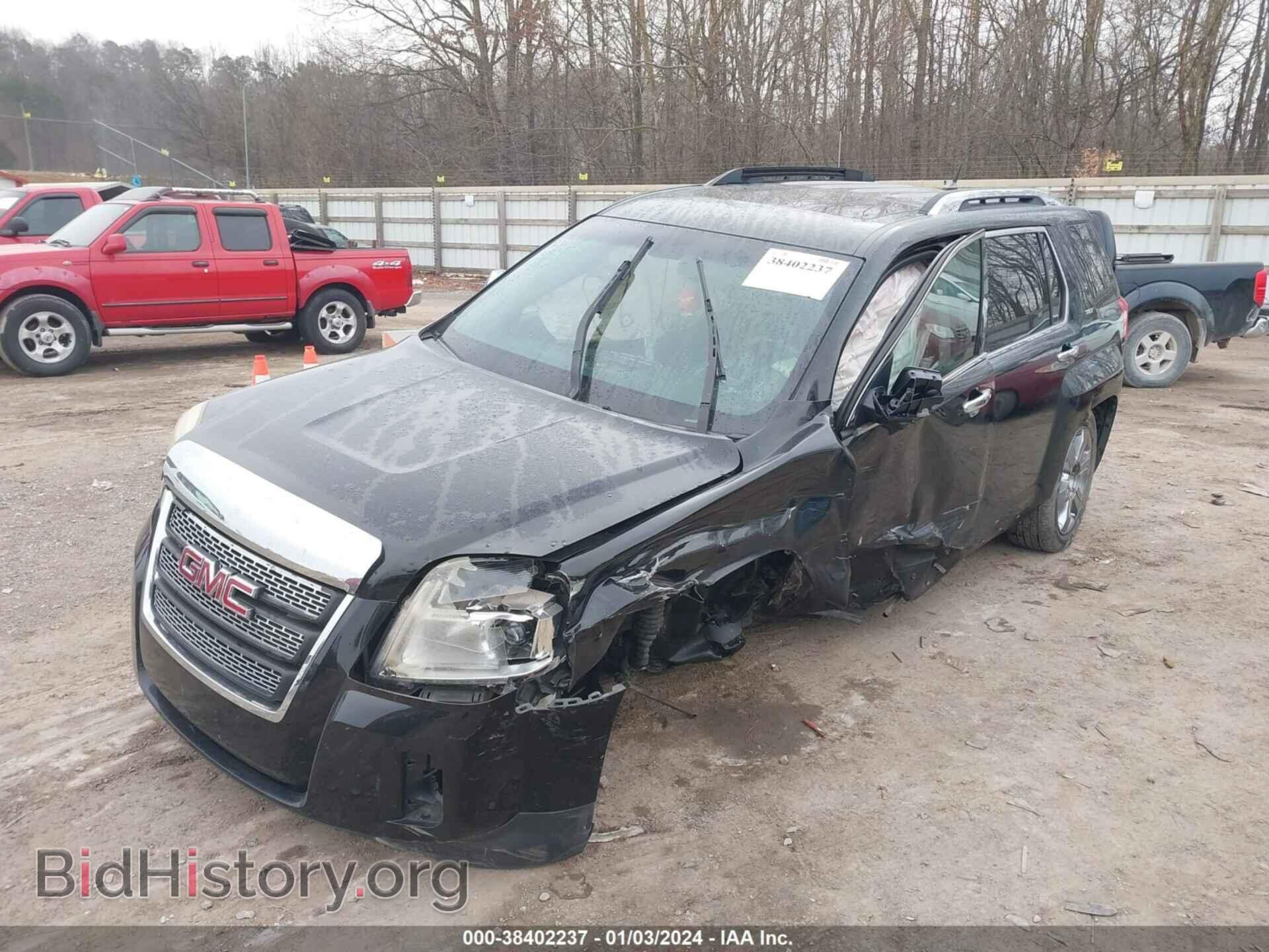 2011 GMC TERRAIN - VIN: 2CTFLXE55B6284478 - Фото 2