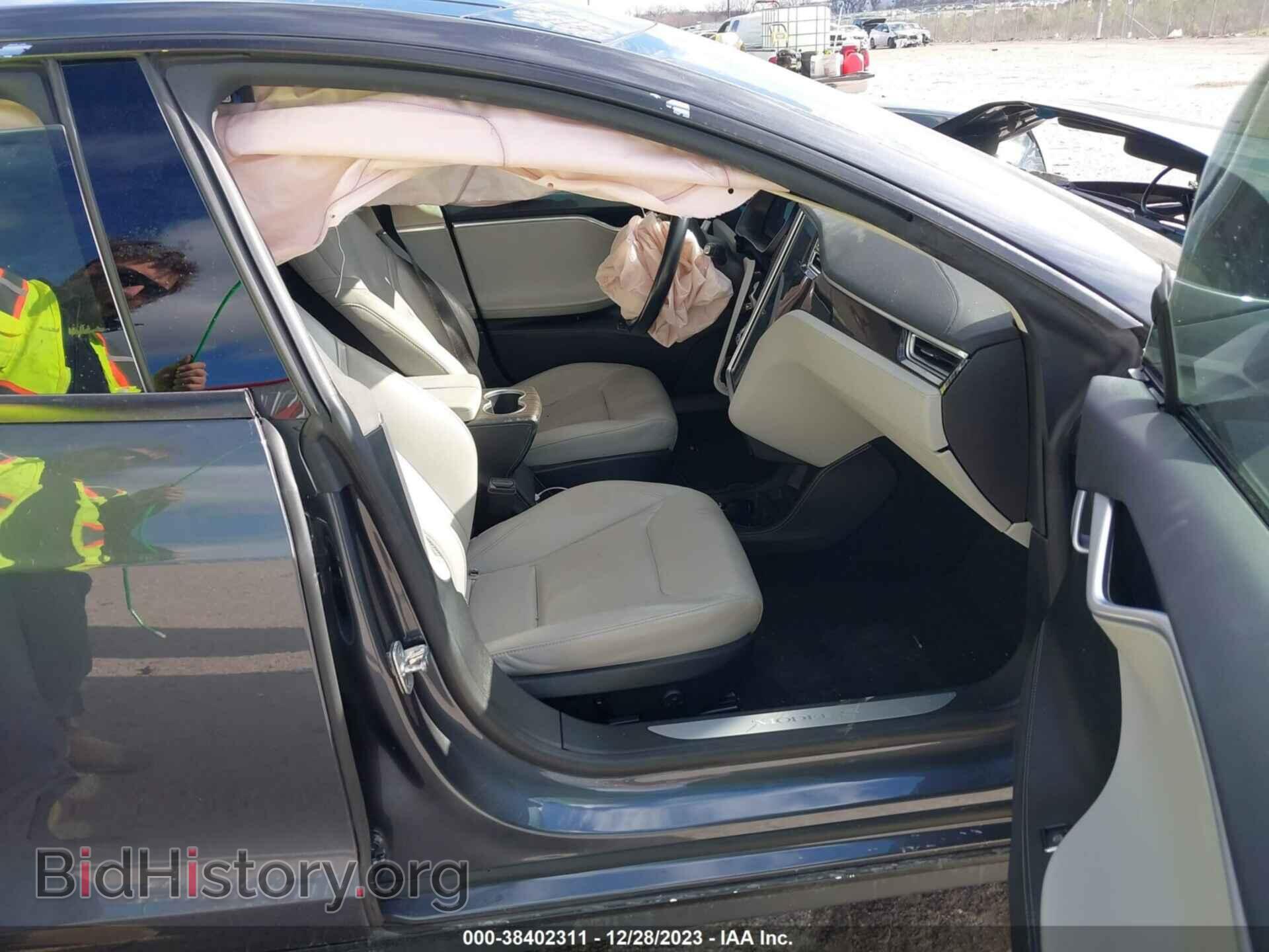 2015 TESLA MODEL S - VIN: 5YJSA1E25FF116648 - Photo 5