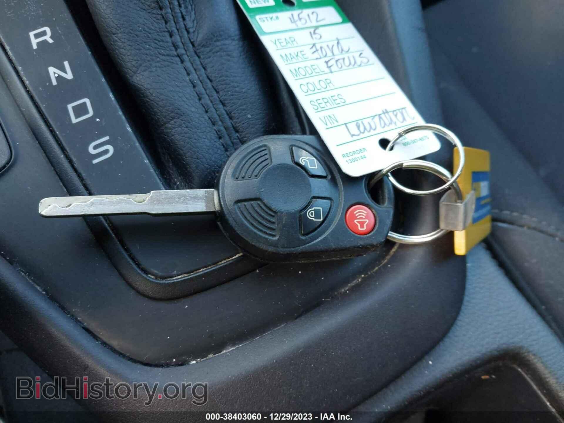 2015 FORD FOCUS - VIN: 1FADP3F21FL385315 - Фото 11
