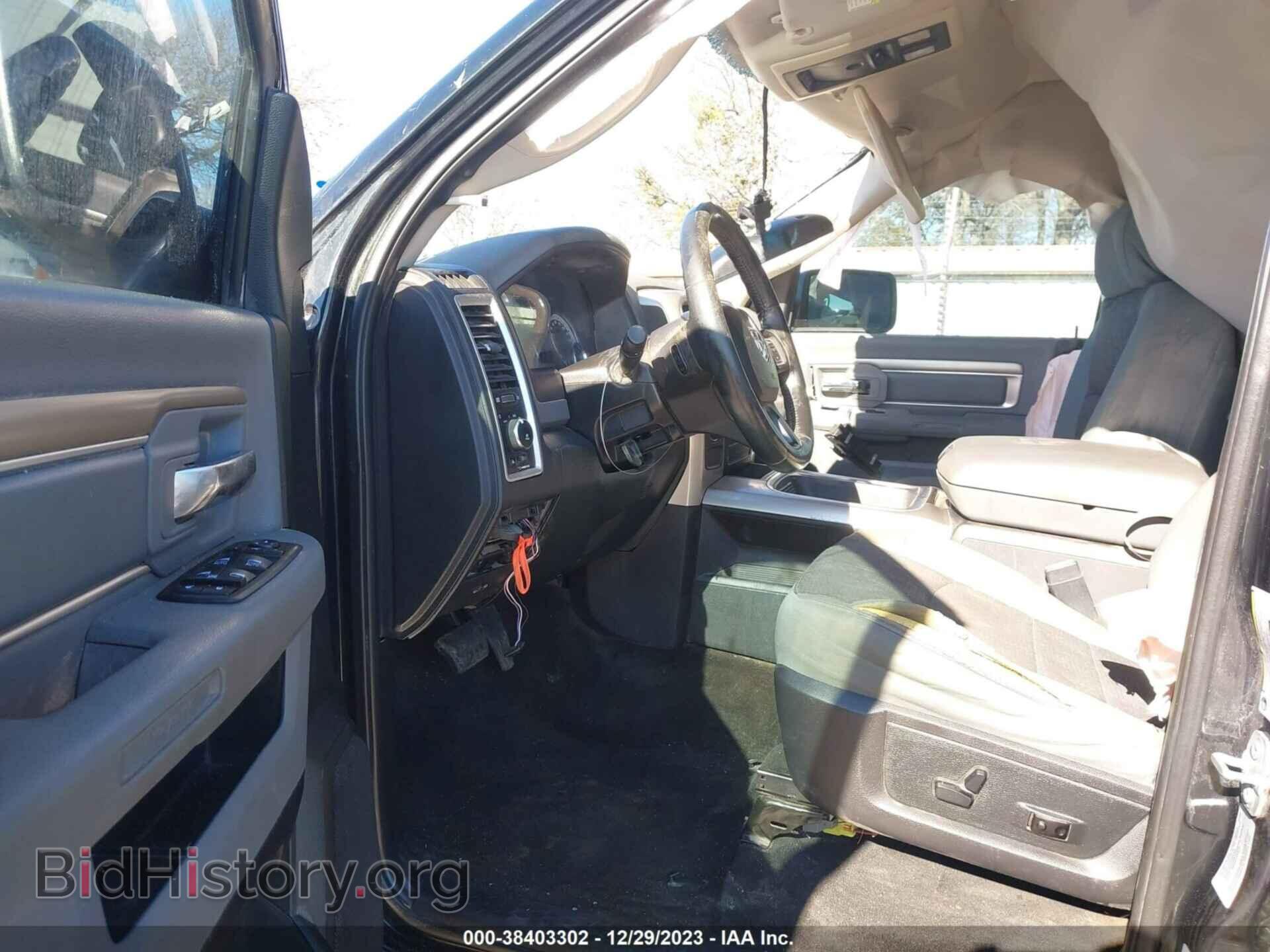 2016 RAM 1500 - VIN: 3C6RR6LT8GG292757 - Фото 5