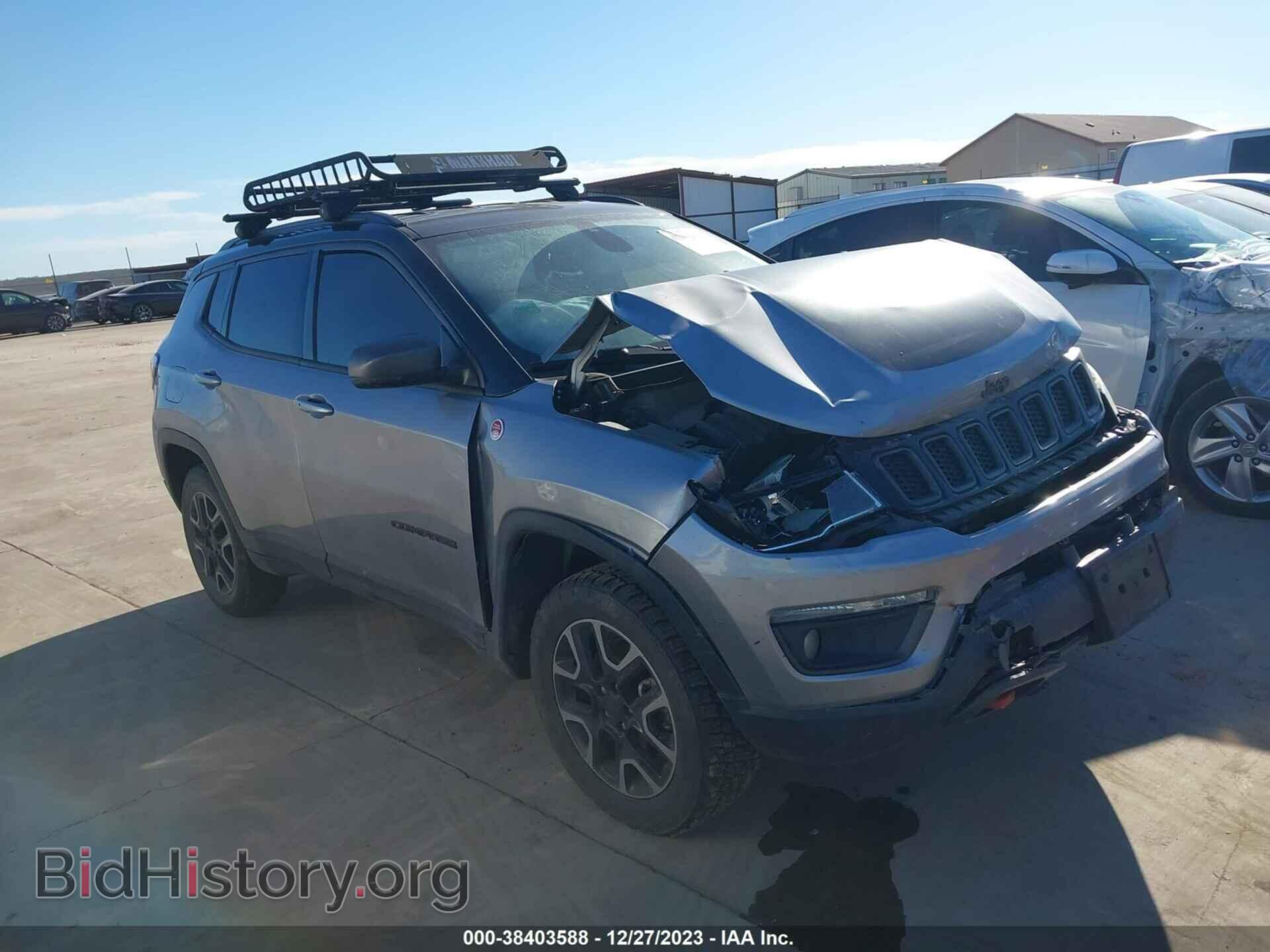 Photo 3C4NJDDB0KT671597 - JEEP COMPASS 2019