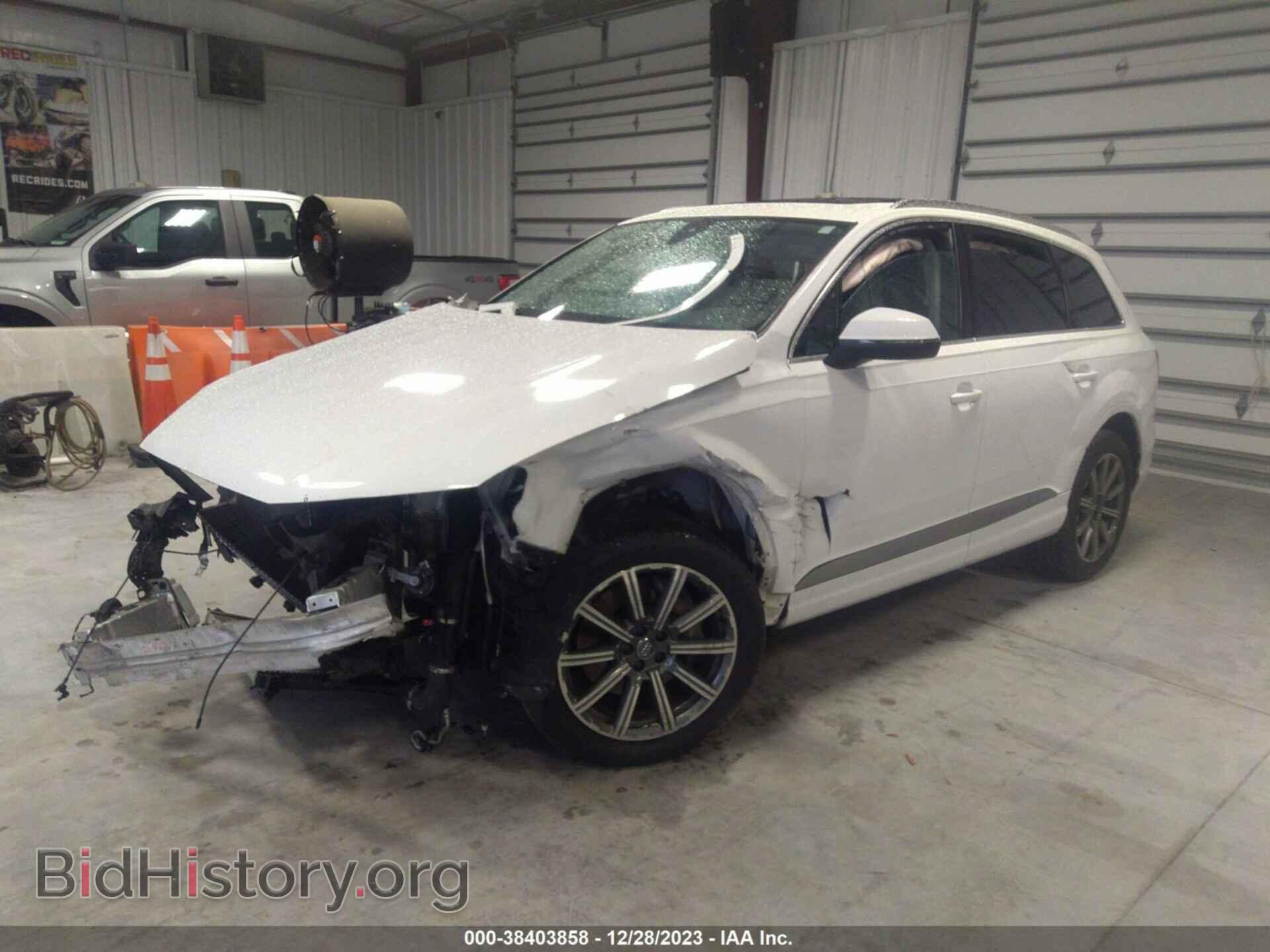 2017 AUDI Q7 - VIN: WA1LHAF72HD042314 - Фото 2