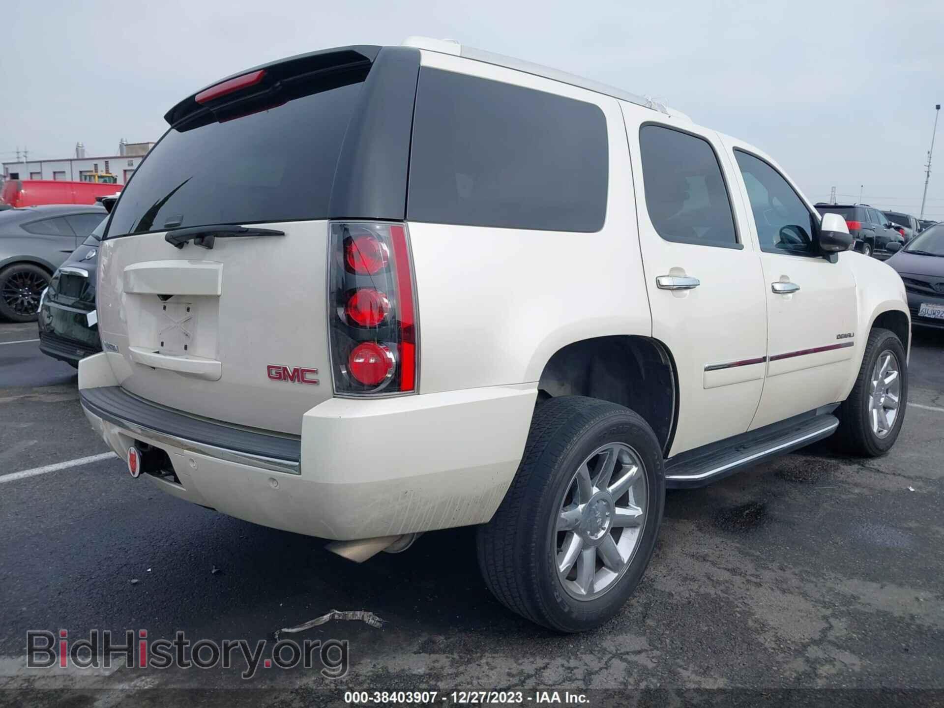 2013 GMC YUKON - VIN: 1GKS2EEF6DR203025 - Фото 4