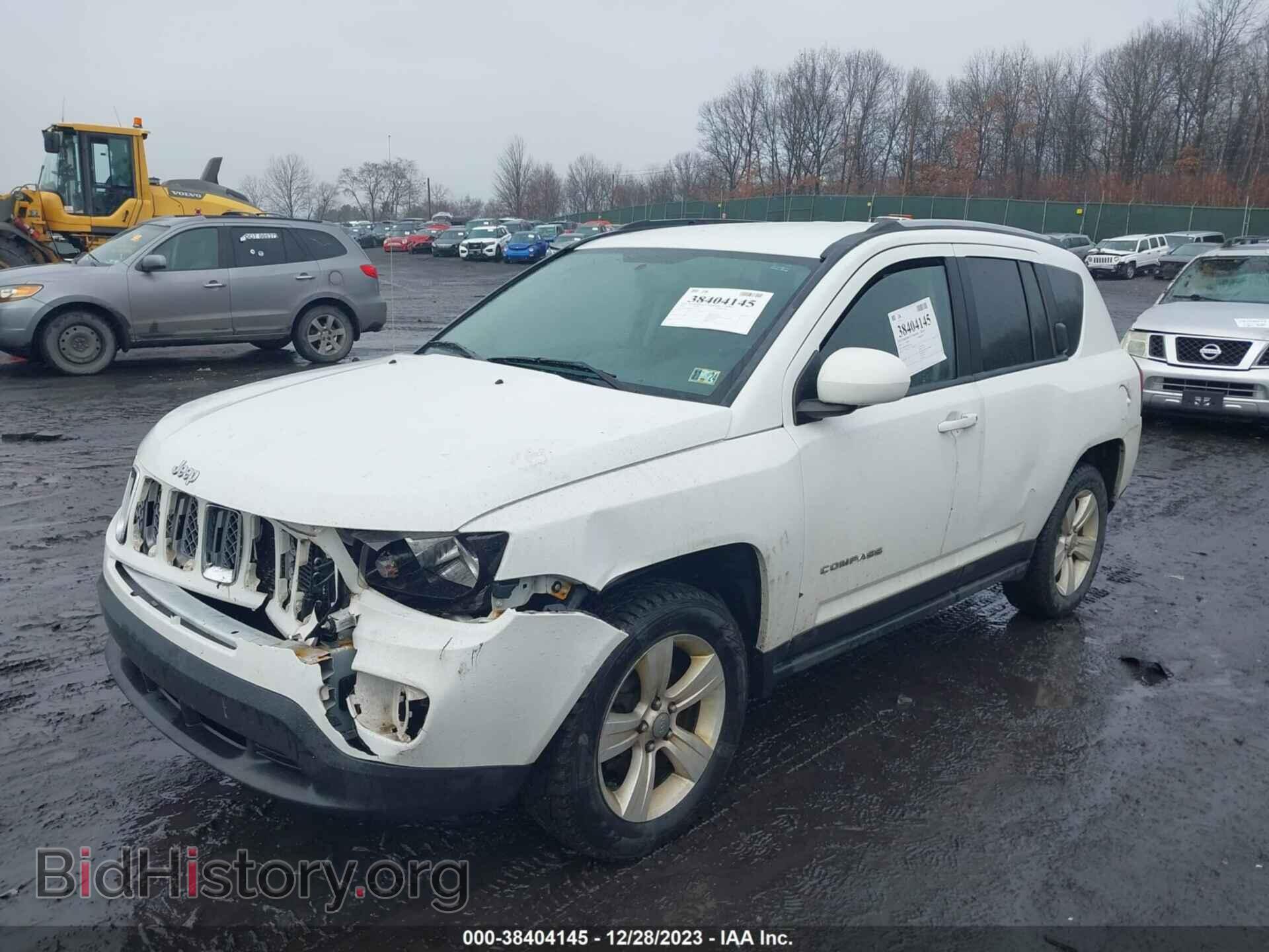 2015 JEEP COMPASS - VIN: 1C4NJDEBXFD333182 - Фото 2