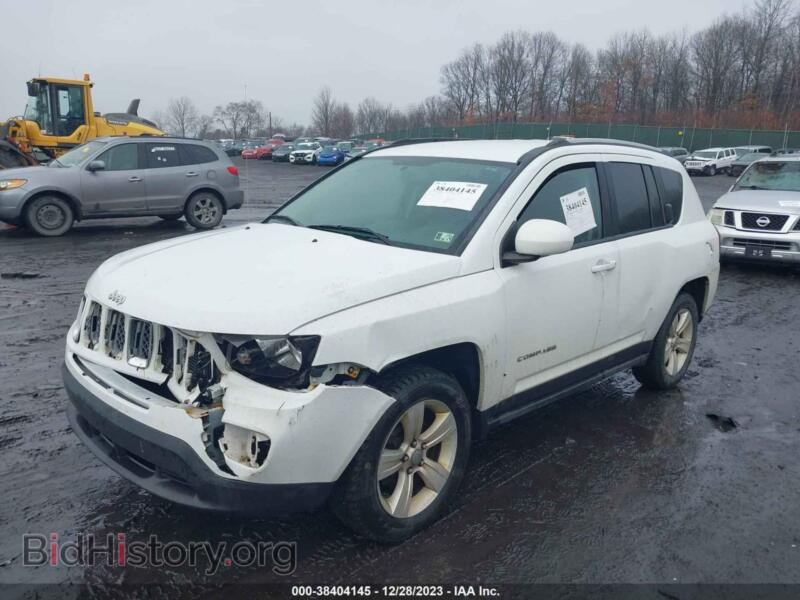 2015 Jeep COMPASS (VIN 1C4NJDEBXFD333182) — photo 2 of 16