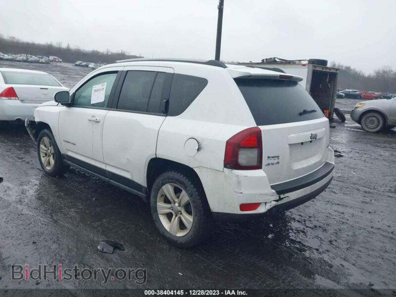 2015 Jeep COMPASS (VIN 1C4NJDEBXFD333182) — photo 3 of 16