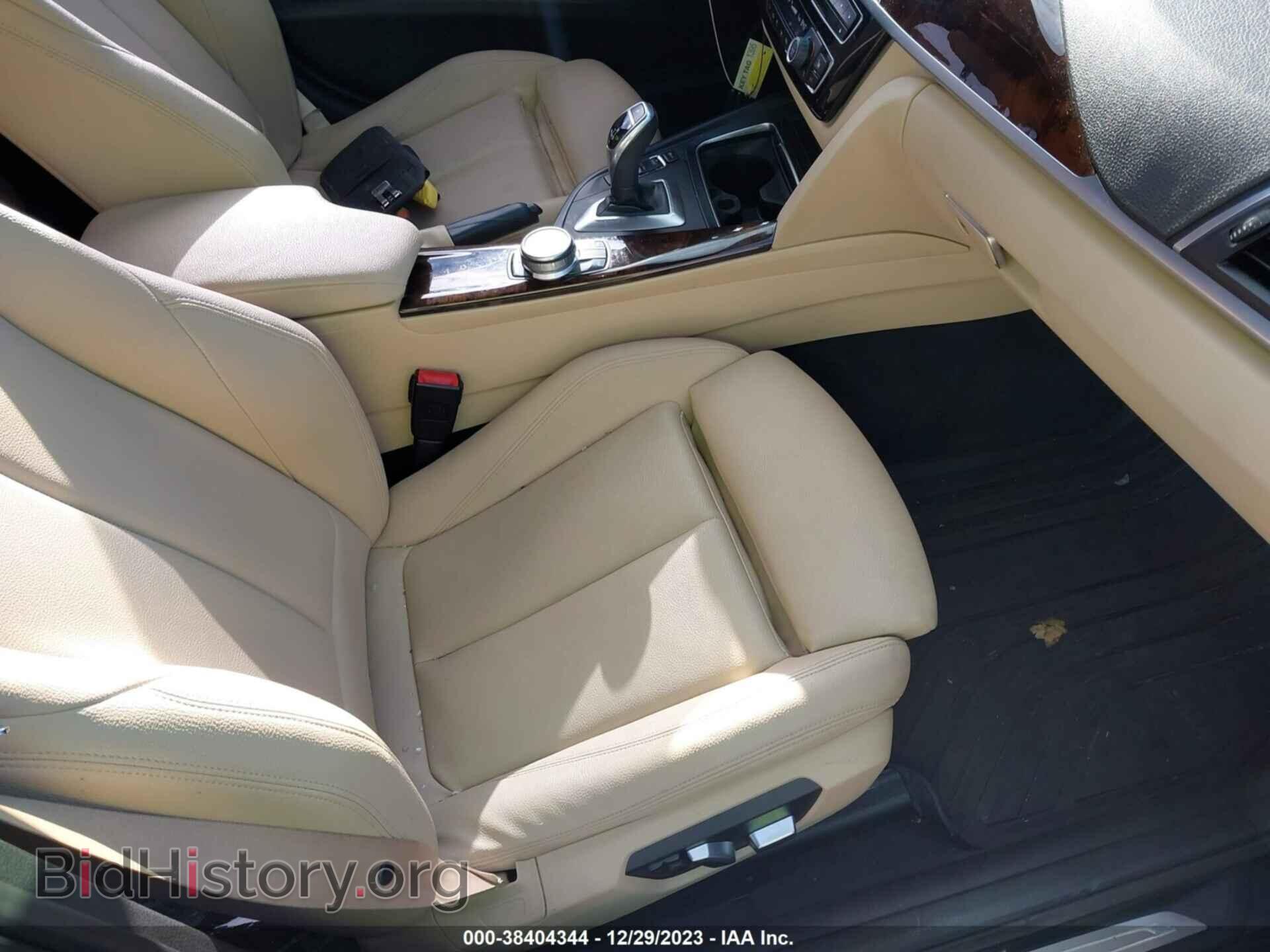 2017 BMW 330I - VIN: WBA8D9C3XHA011821 - Фото 5