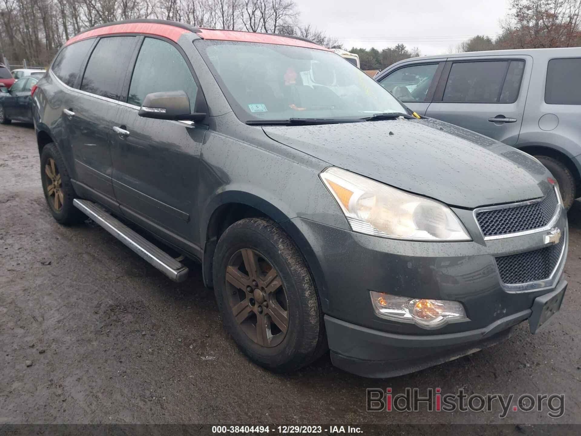 Photo 1GNKVGED8BJ171436 - CHEVROLET TRAVERSE 2011