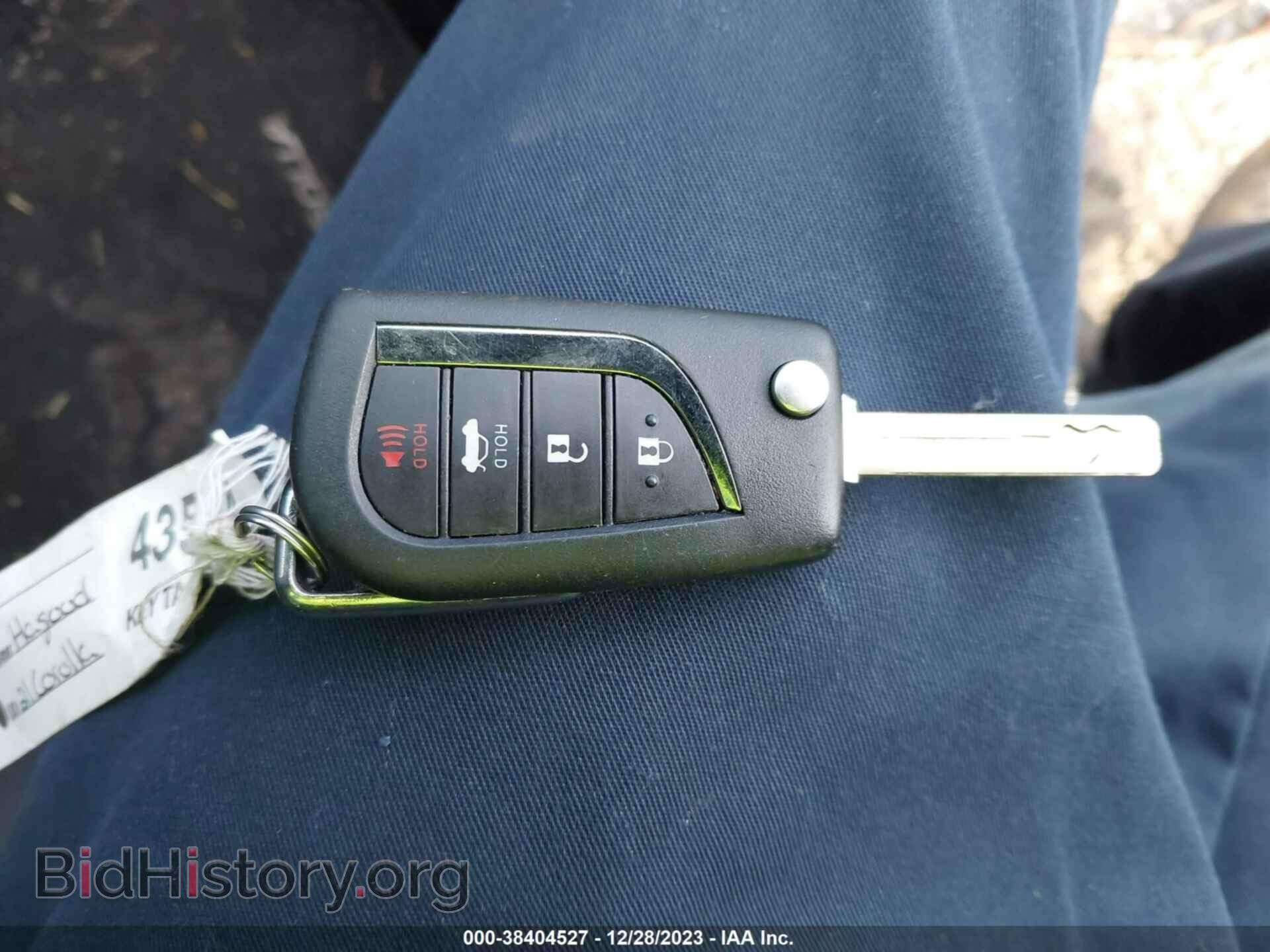2021 TOYOTA COROLLA - VIN: 5YFEPMAE8MP221389 - Фото 11