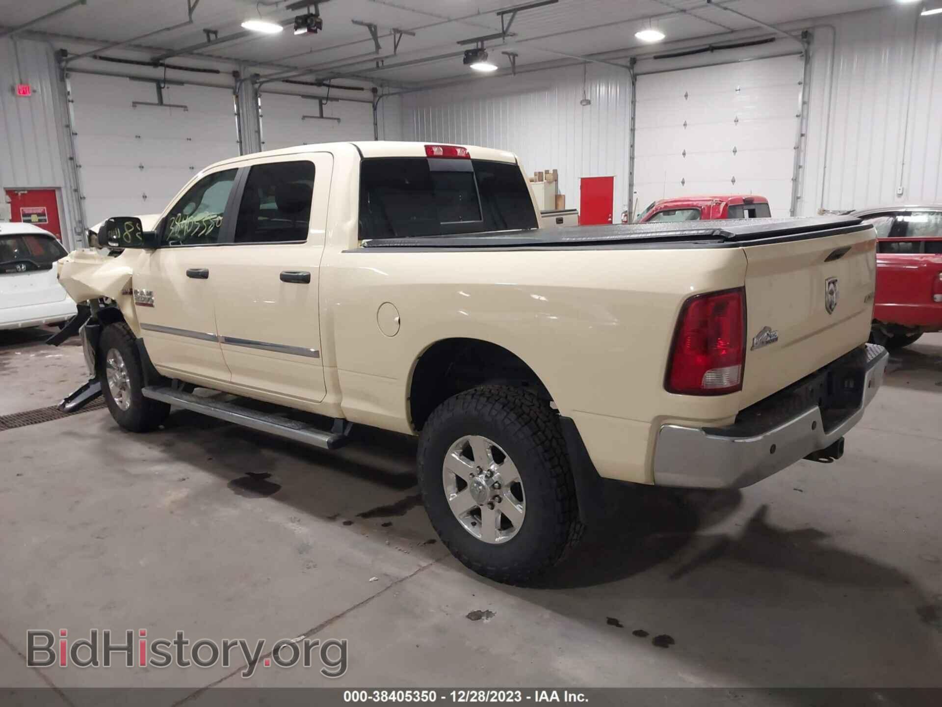 2014 RAM 2500 - VIN: 3C6UR5DJ7EG209916 - Photo 3