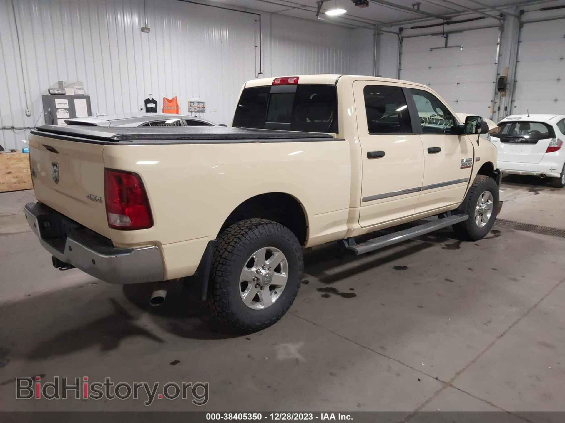 2014 RAM 2500 - VIN: 3C6UR5DJ7EG209916 - Photo 4