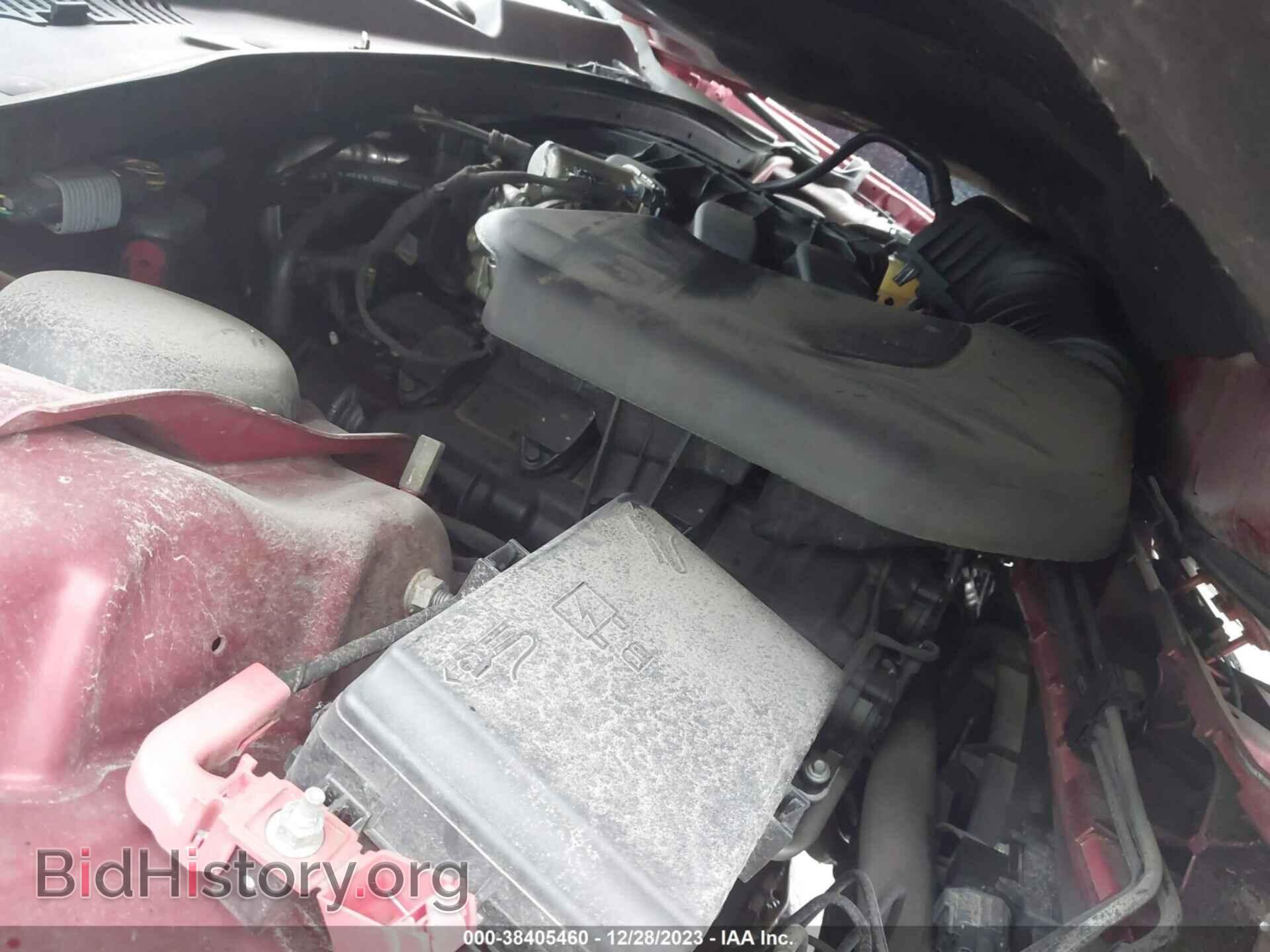 2014 CHRYSLER 300 - VIN: 2C3CCARG1EH229319 - Фото 10