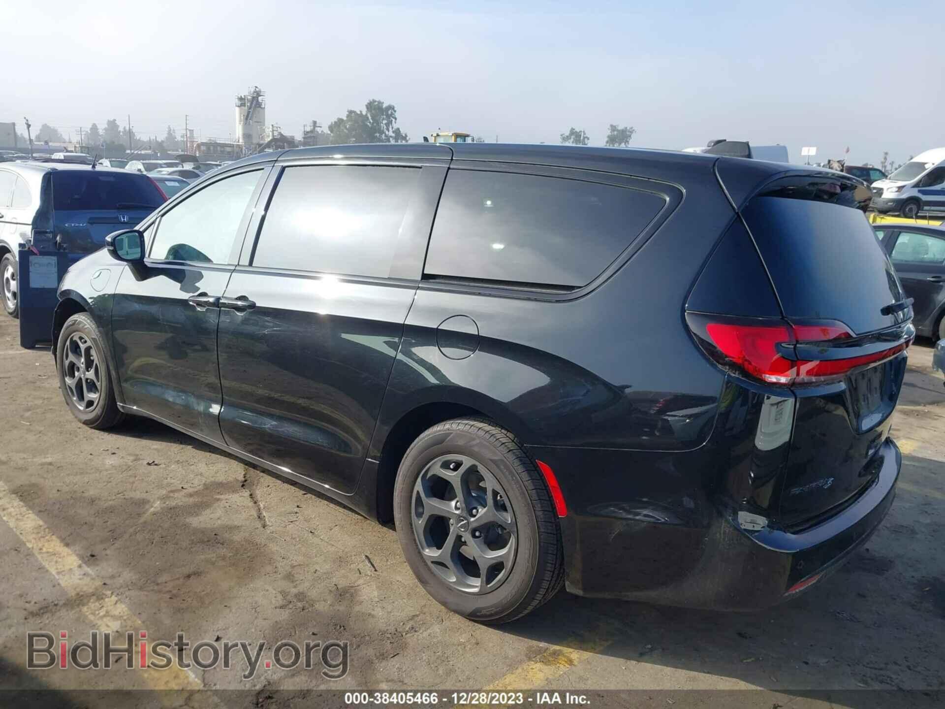 2023 CHRYSLER PACIFICA HYBRID - VIN: 2C4RC1S72PR501194 - Фото 3