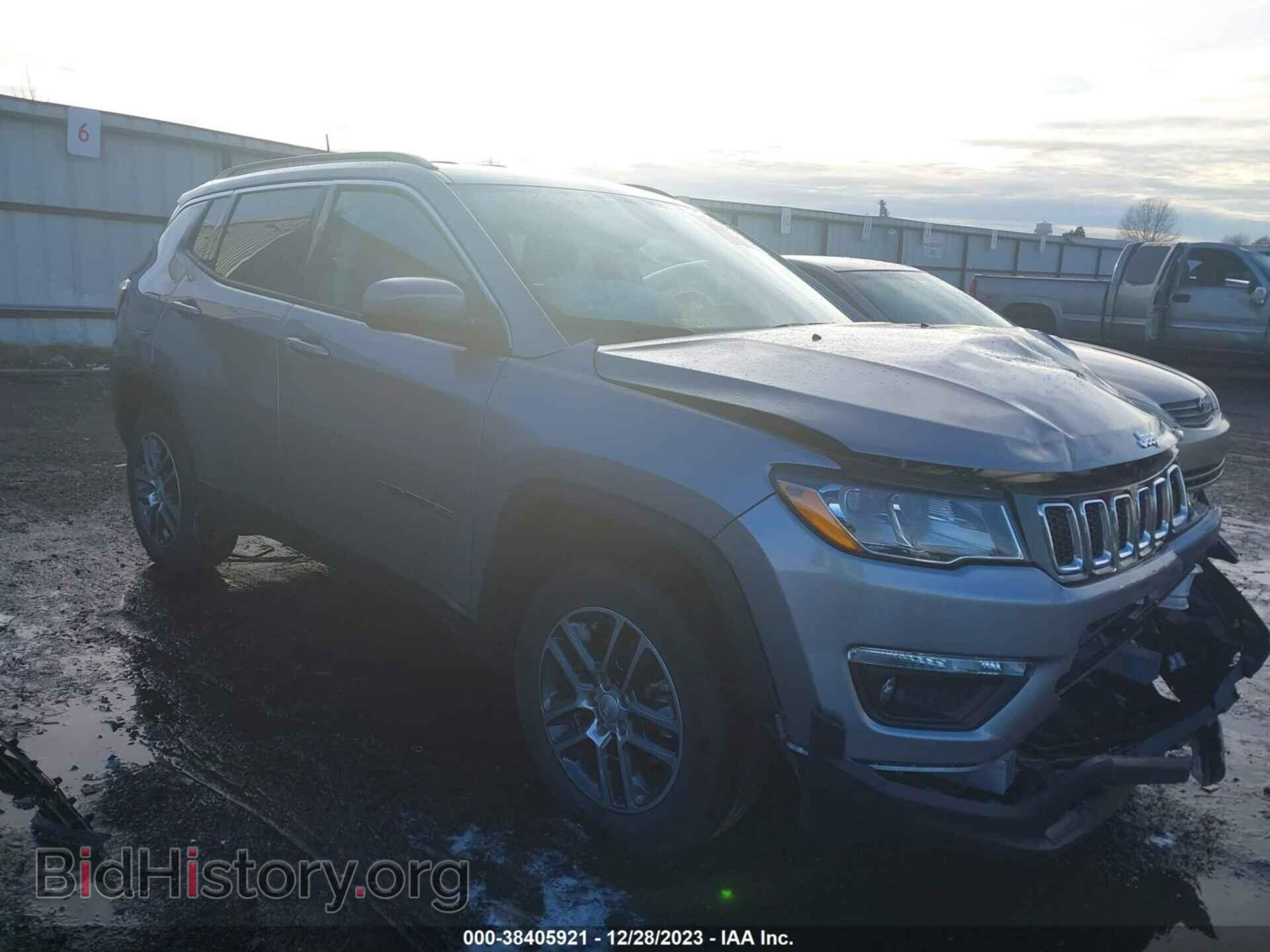 Фотография 3C4NJDBB6JT111925 - JEEP COMPASS 2018