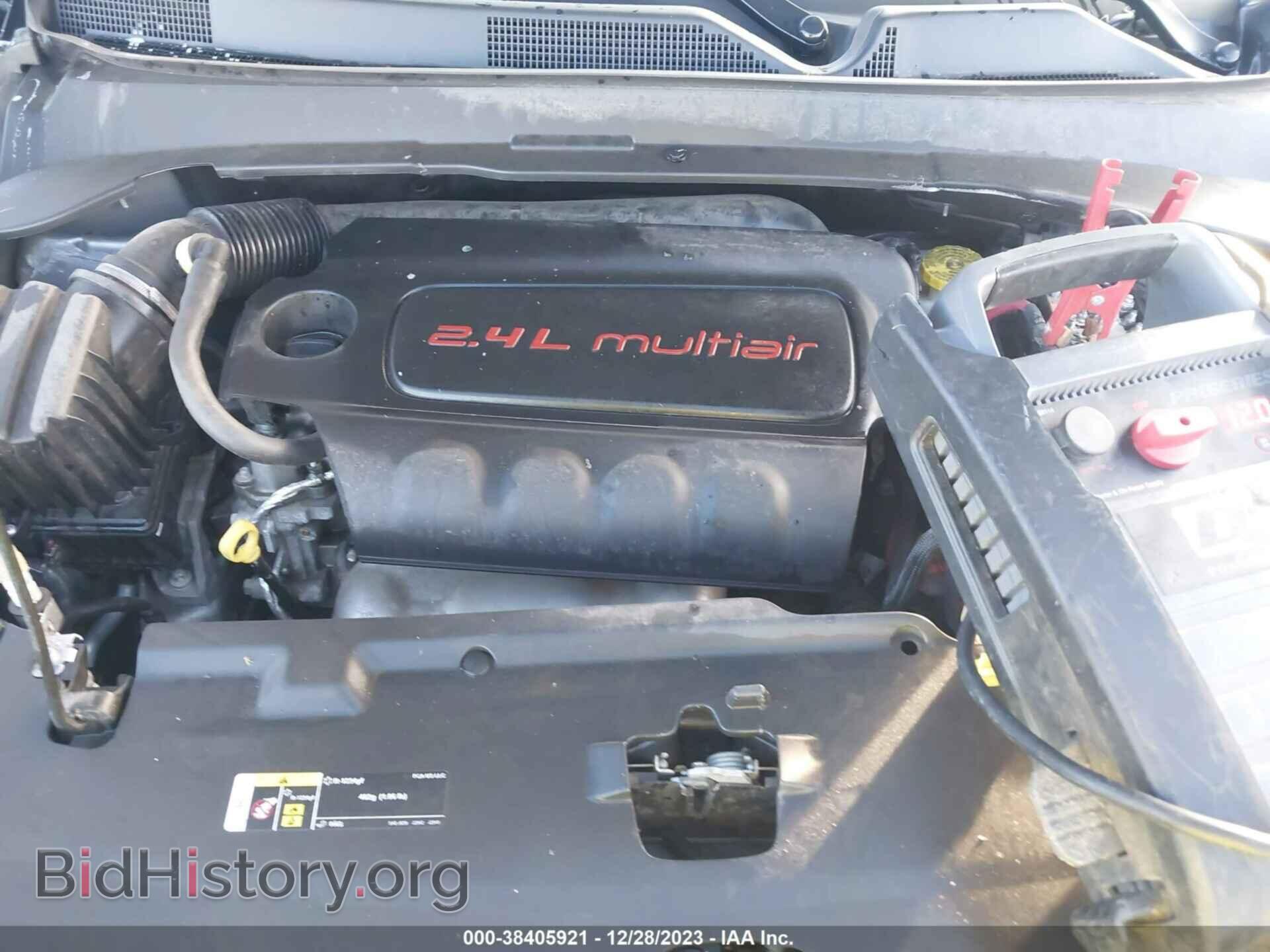 2018 JEEP COMPASS - VIN: 3C4NJDBB6JT111925 - Фото 10