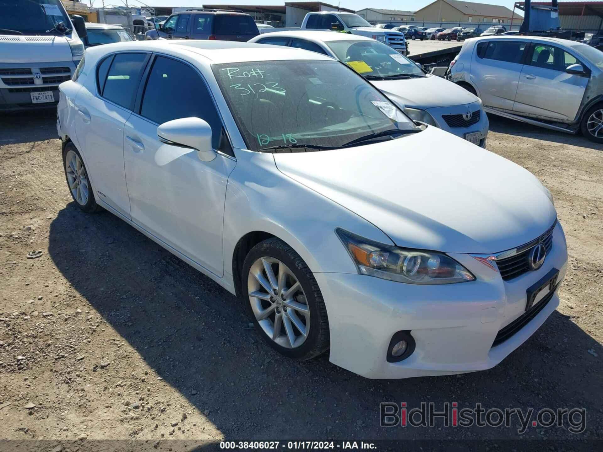 Photo JTHKD5BH1D2126034 - LEXUS CT 200H 2013