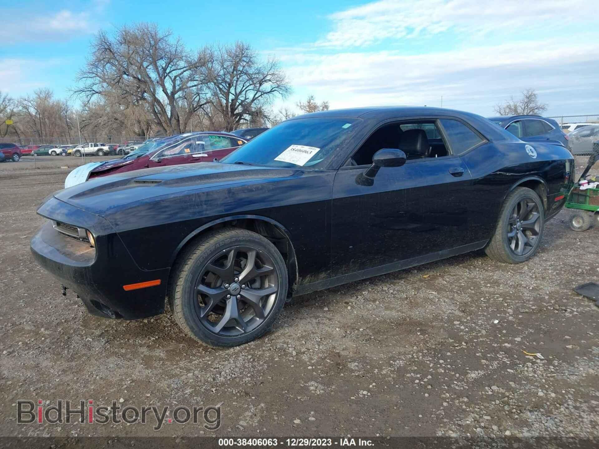 2018 DODGE CHALLENGER - VIN: 2C3CDZAG5JH259408 - Photo 2