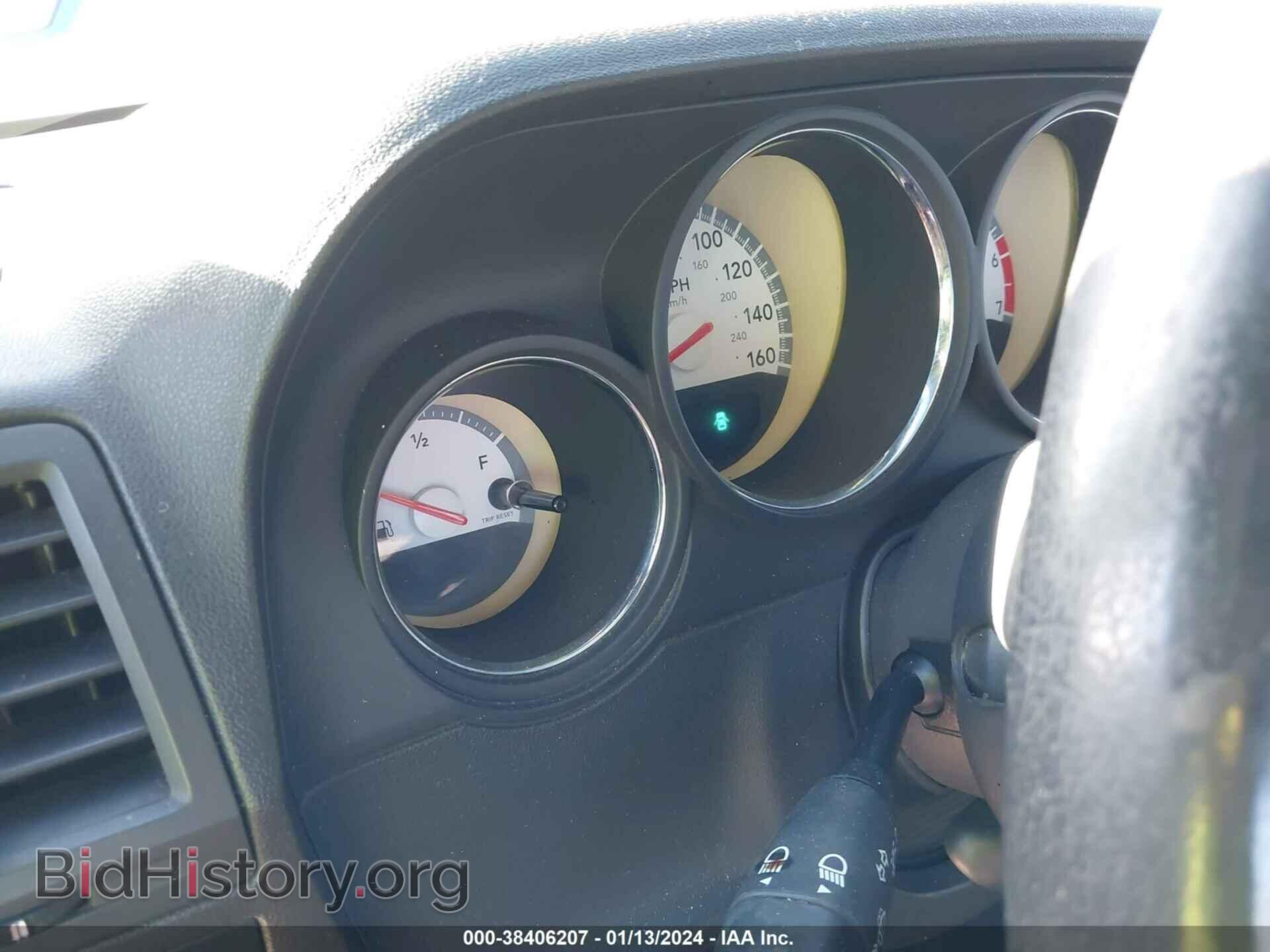 2010 DODGE CHALLENGER - VIN: 2B3CJ5DT1AH142383 - Фото 7