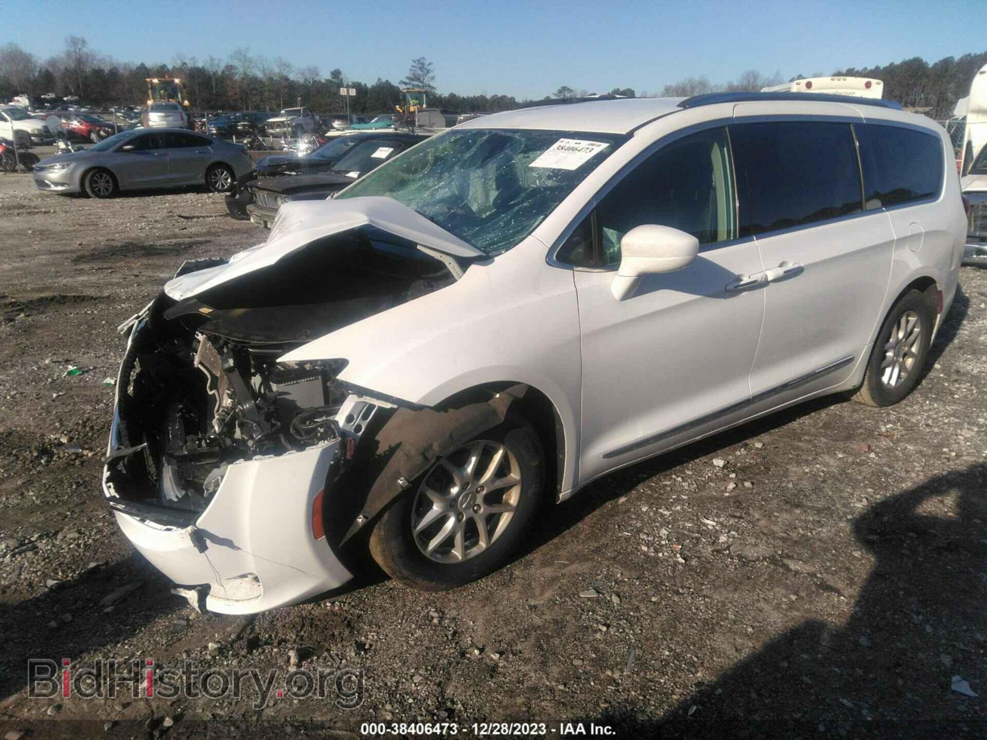 2020 CHRYSLER PACIFICA - VIN: 2C4RC1BG8LR139298 - Фото 2
