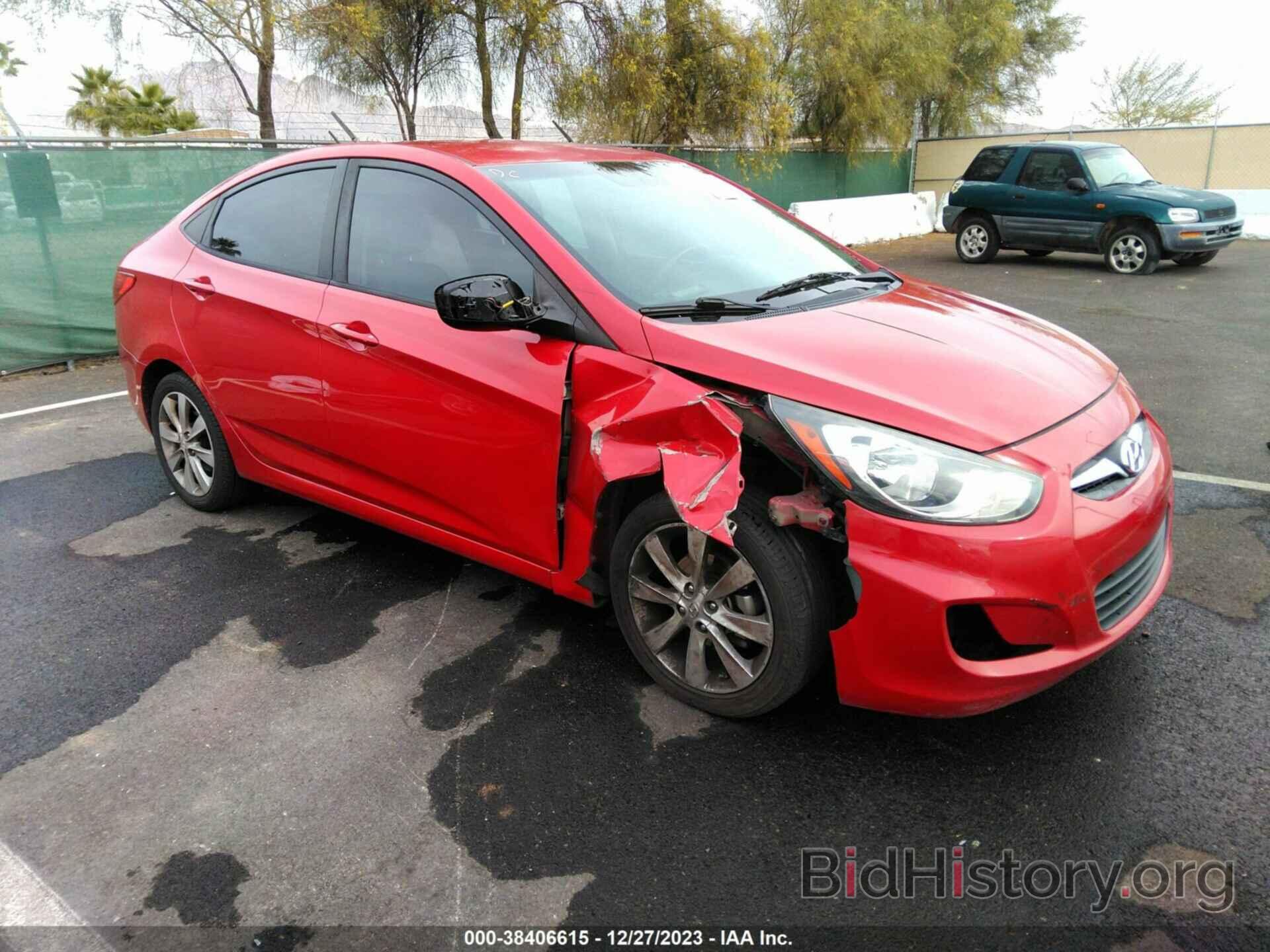 Photo KMHCU4AE0DU564776 - HYUNDAI ACCENT 2013