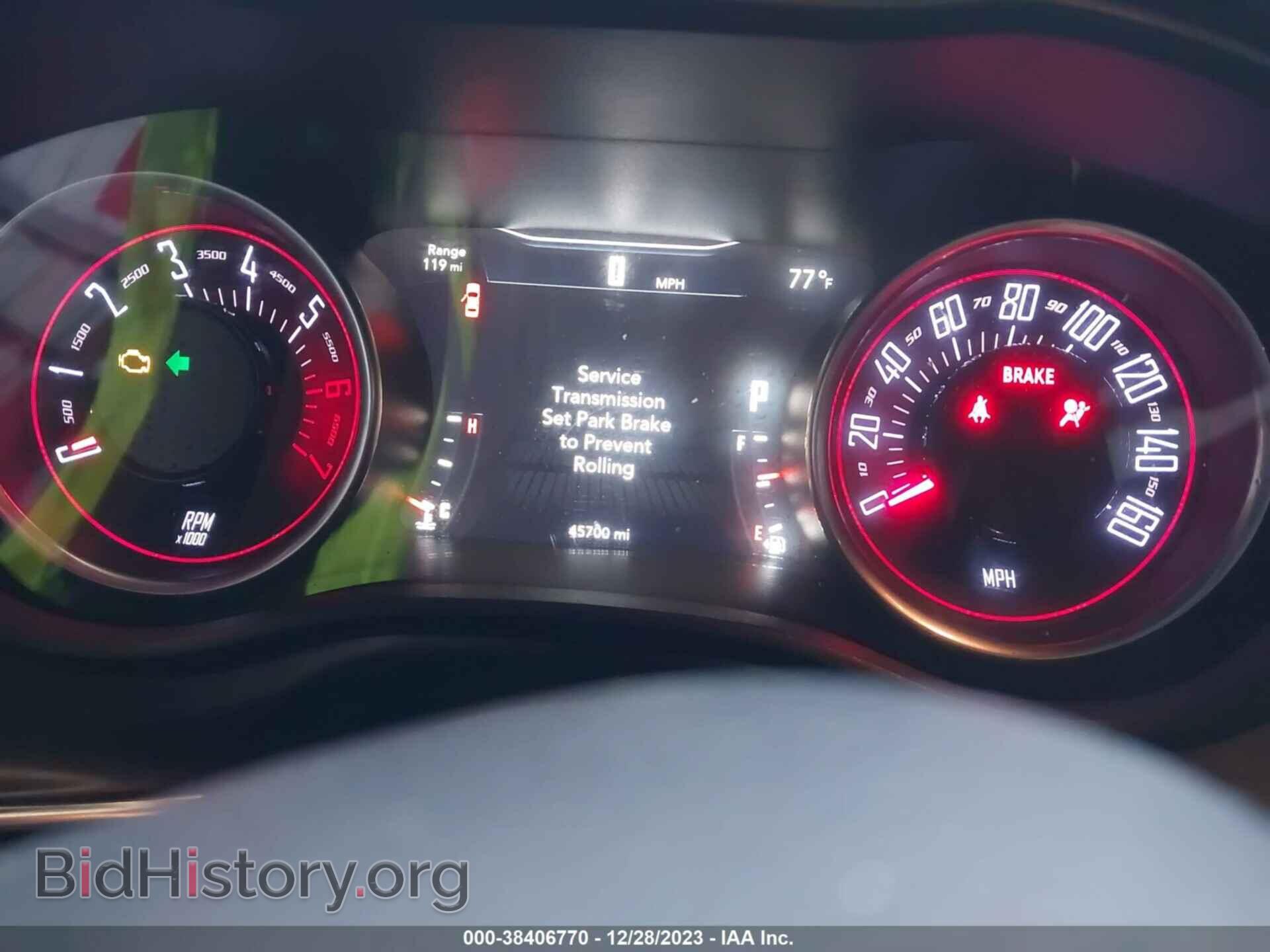 2017 DODGE CHALLENGER - VIN: 2C3CDZBT1HH635799 - Фото 7