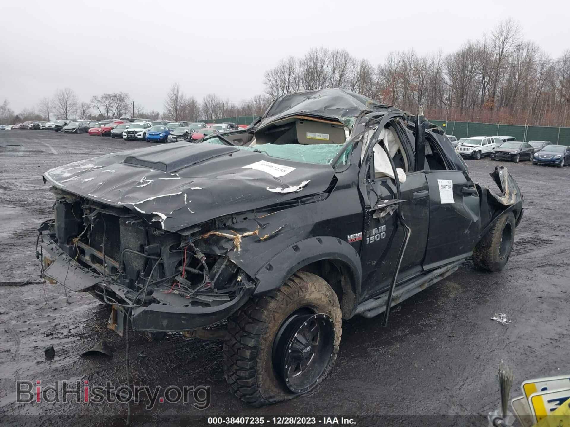 2016 RAM 1500 - VIN: 1C6RR7ST3GS173384 - Фото 2