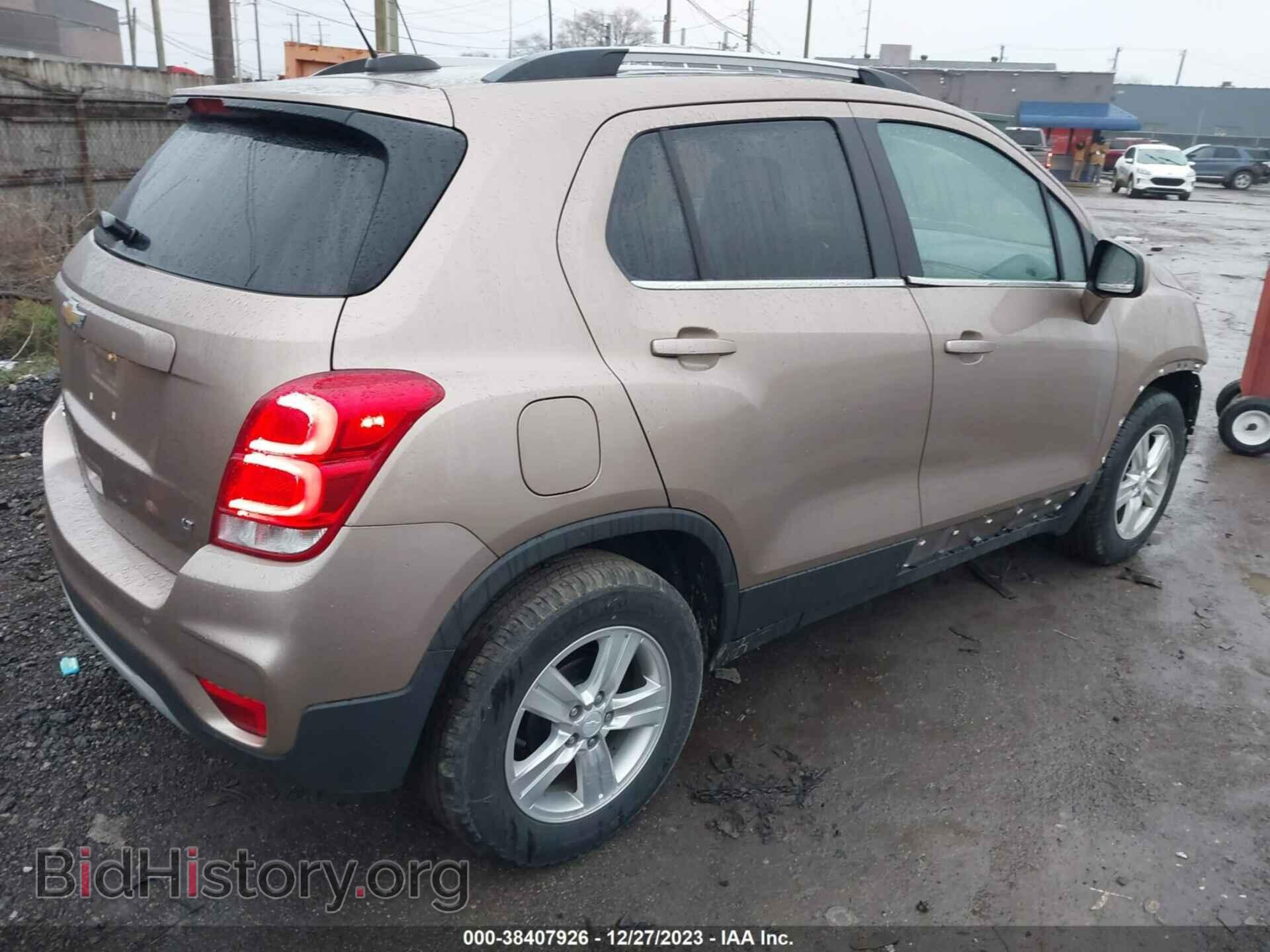 2018 CHEVROLET TRAX - VIN: 3GNCJLSB2JL316683 - Фото 4