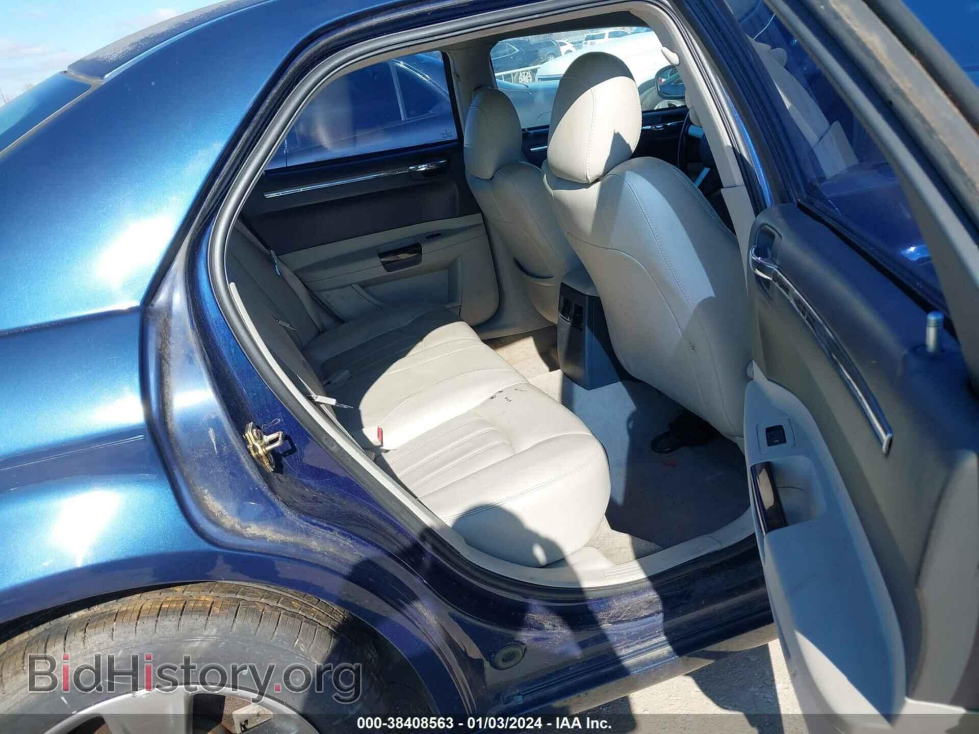 2006 CHRYSLER 300 - VIN: 2C3KA63HX6H365689 - Фото 8