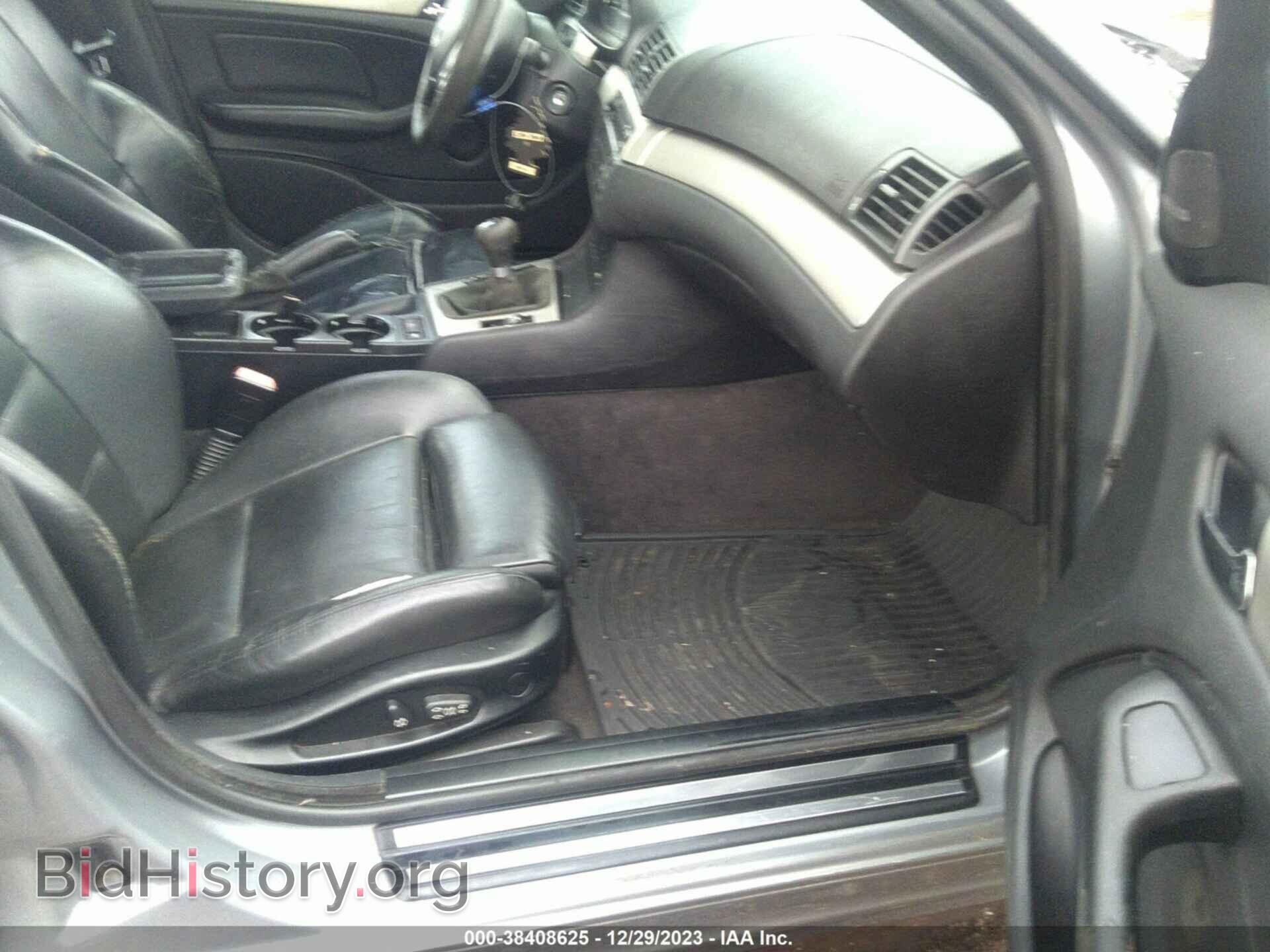 2004 BMW 330I - VIN: WBAEV53404KM06161 - Фото 5