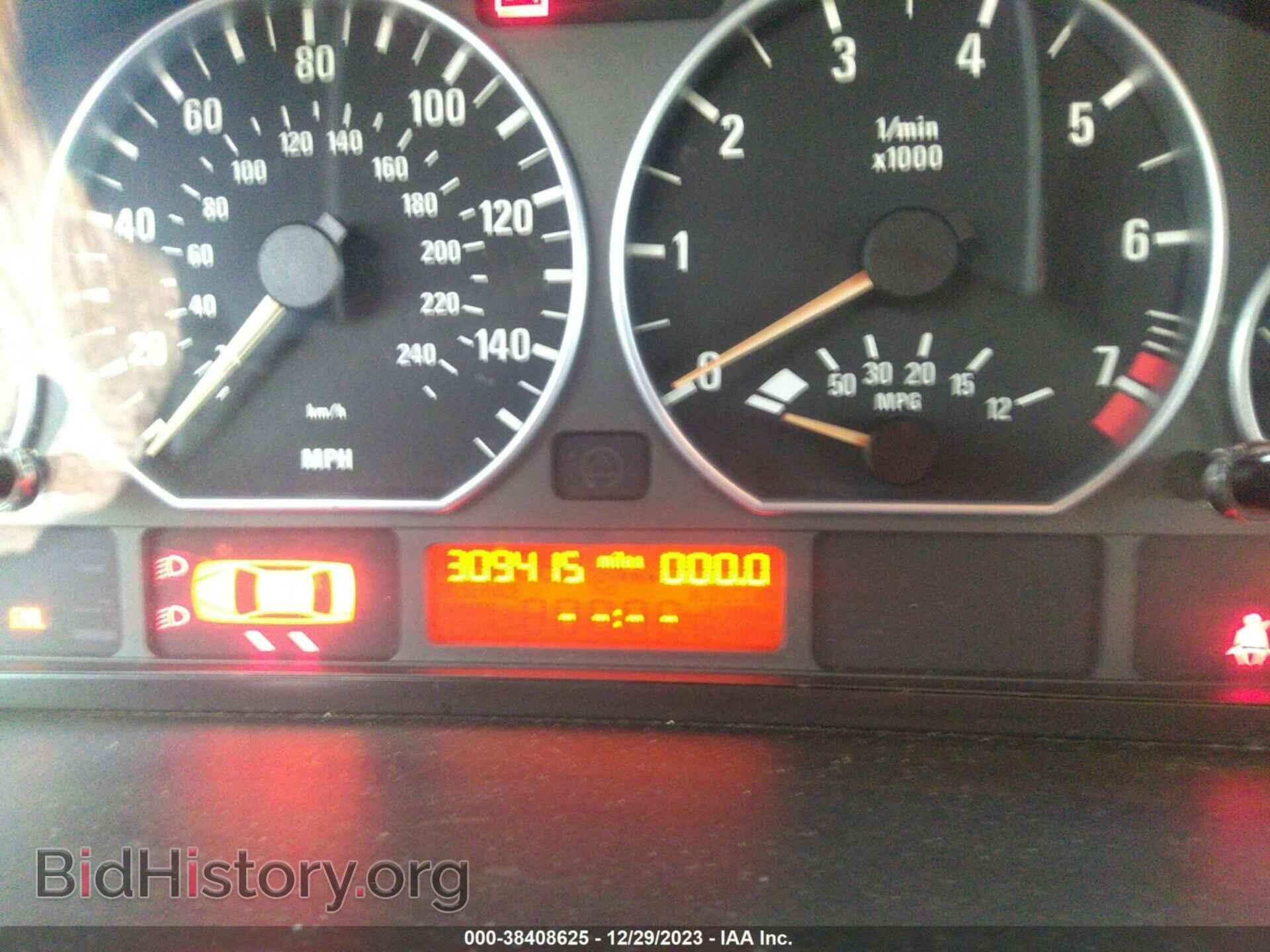 2004 BMW 330I - VIN: WBAEV53404KM06161 - Фото 7