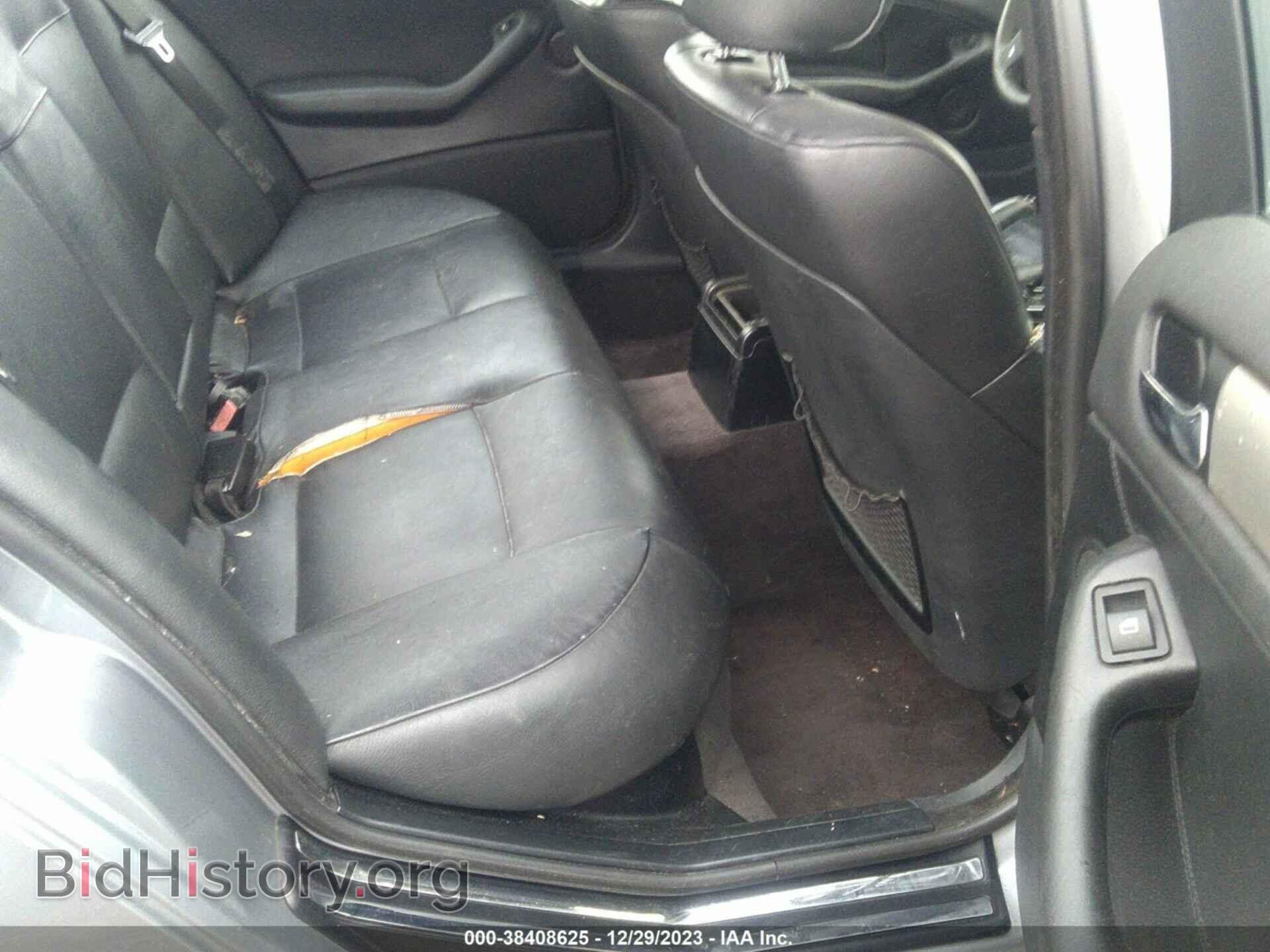 2004 BMW 330I - VIN: WBAEV53404KM06161 - Фото 8