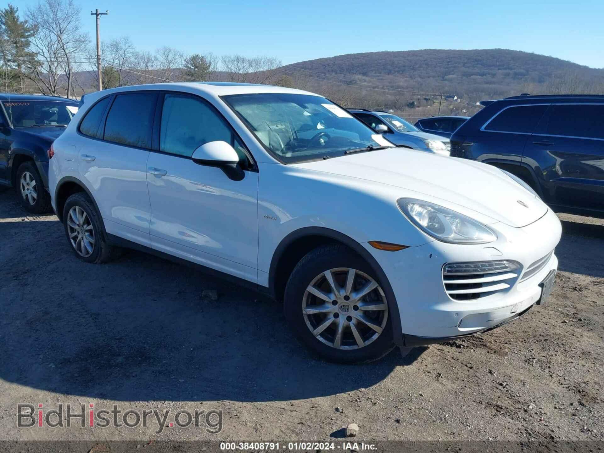Фотография WP1AF2A26ELA36780 - PORSCHE CAYENNE 2014