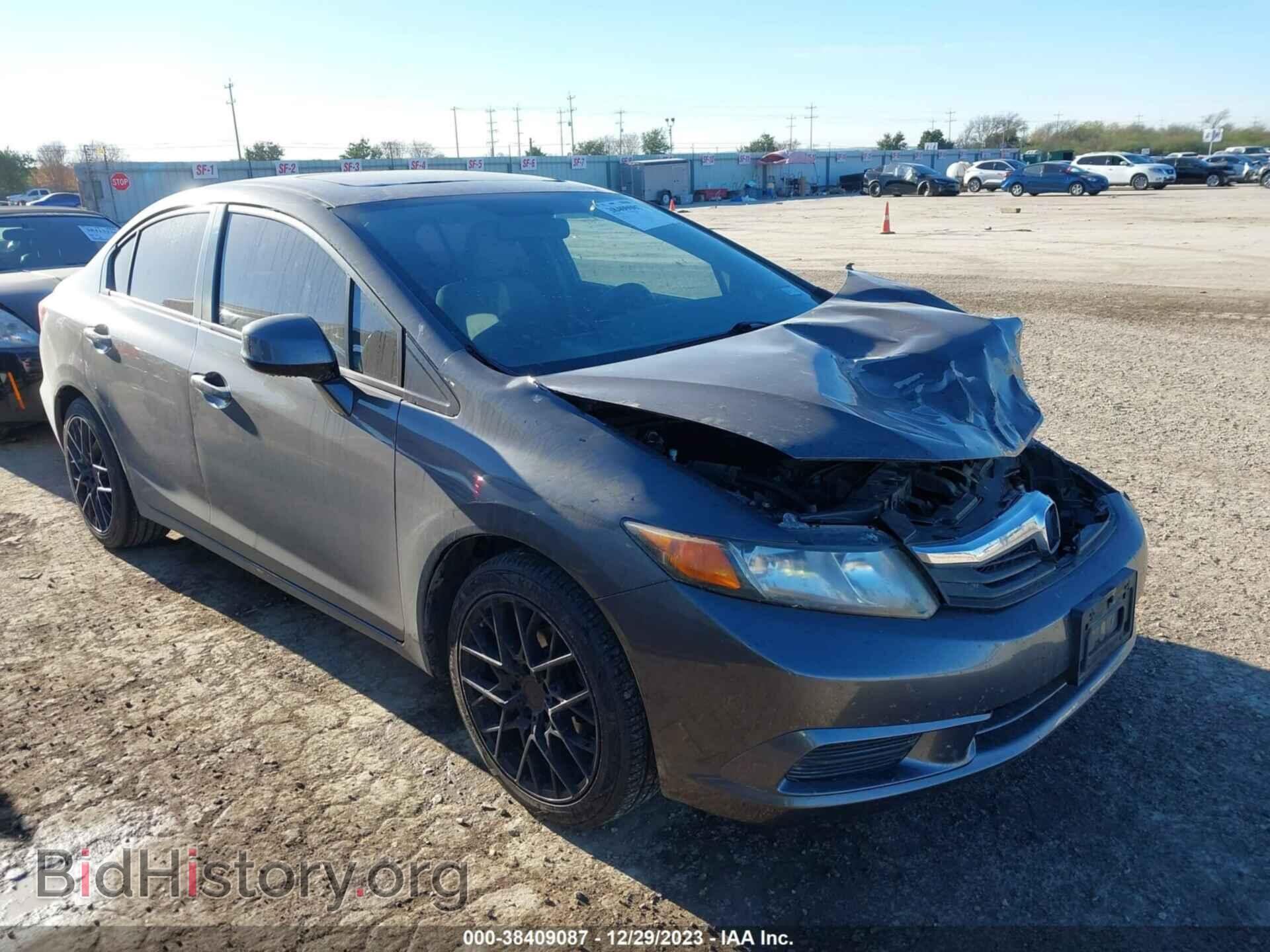 Photo 2HGFB2F81CH601268 - HONDA CIVIC 2012