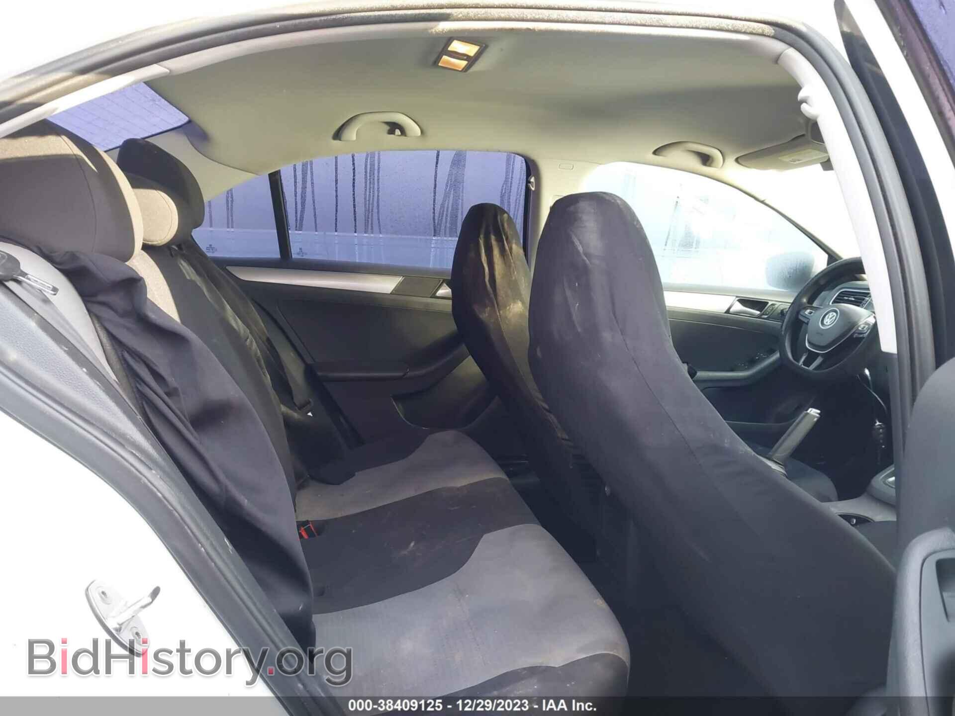 2017 VOLKSWAGEN JETTA - VIN: 3VW2B7AJ4HM273984 - Фото 8