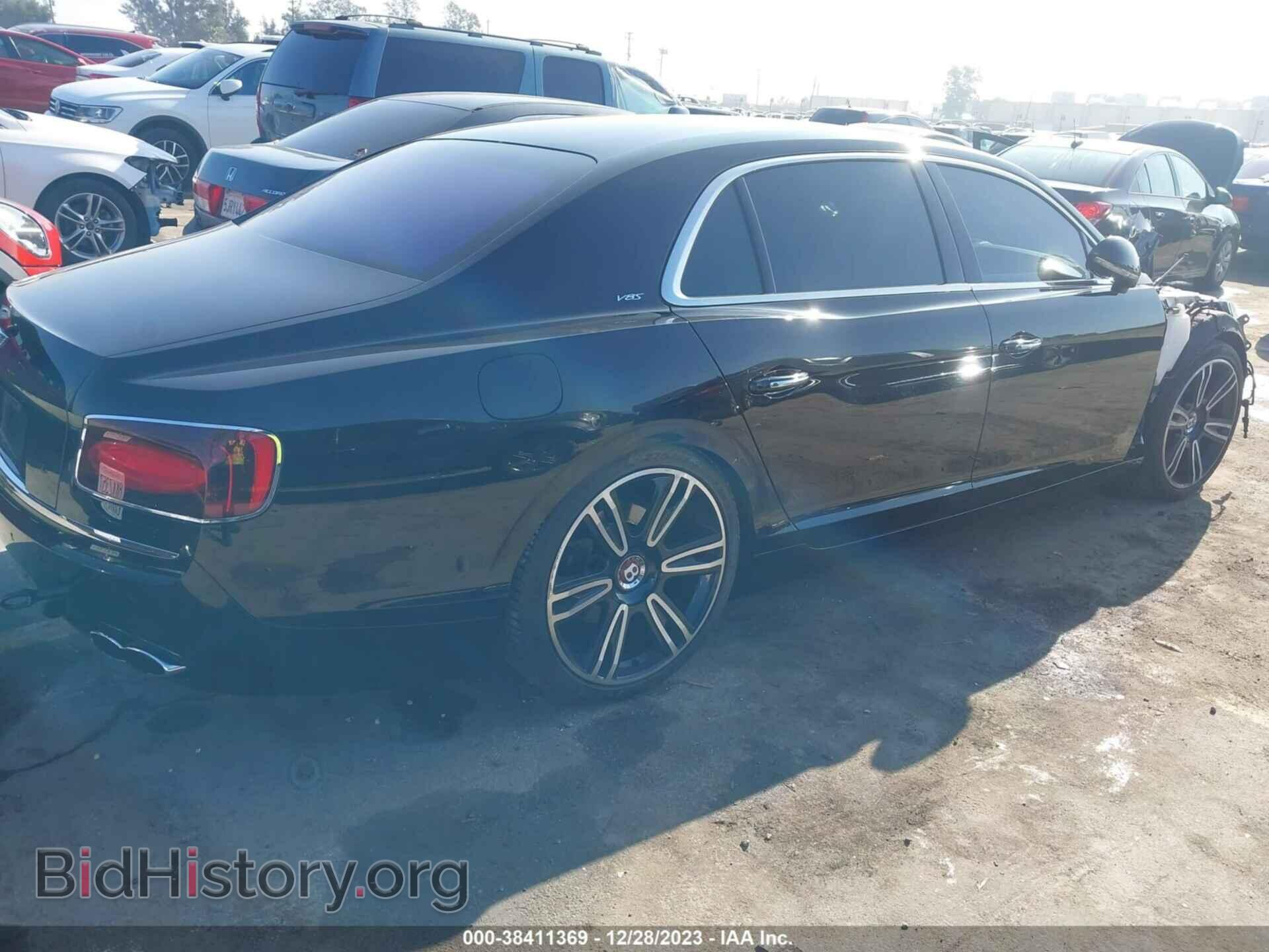 2017 BENTLEY FLYING SPUR - VIN: SCBEH9ZA6HC063910 - Фото 4