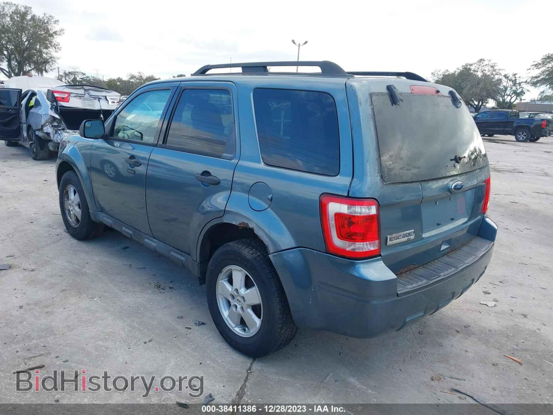 2012 FORD ESCAPE - VIN: 1FMCU0D72CKB81941 - Фото 3
