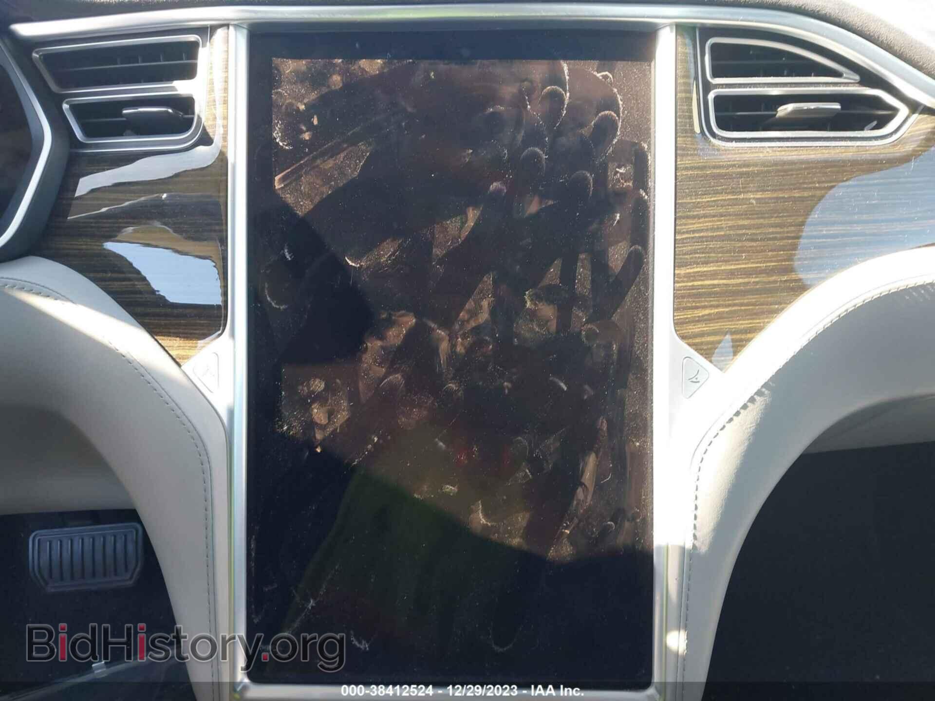2015 TESLA MODEL S - VIN: 5YJSA1E2XFF109498 - Photo 18