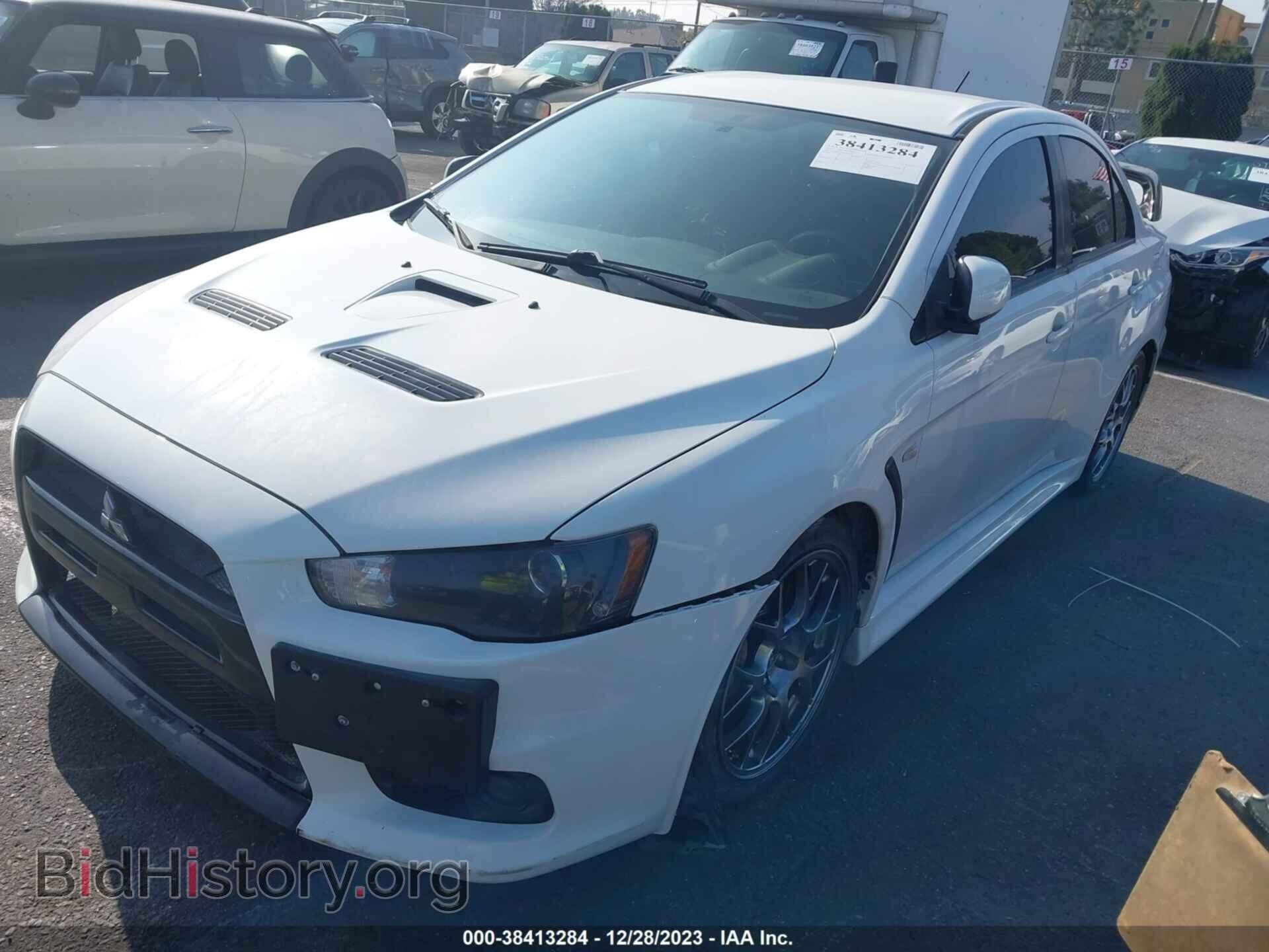 2014 MITSUBISHI LANCER EVOLUTION - VIN: JA32W5FV0EU017046 - Фото 2
