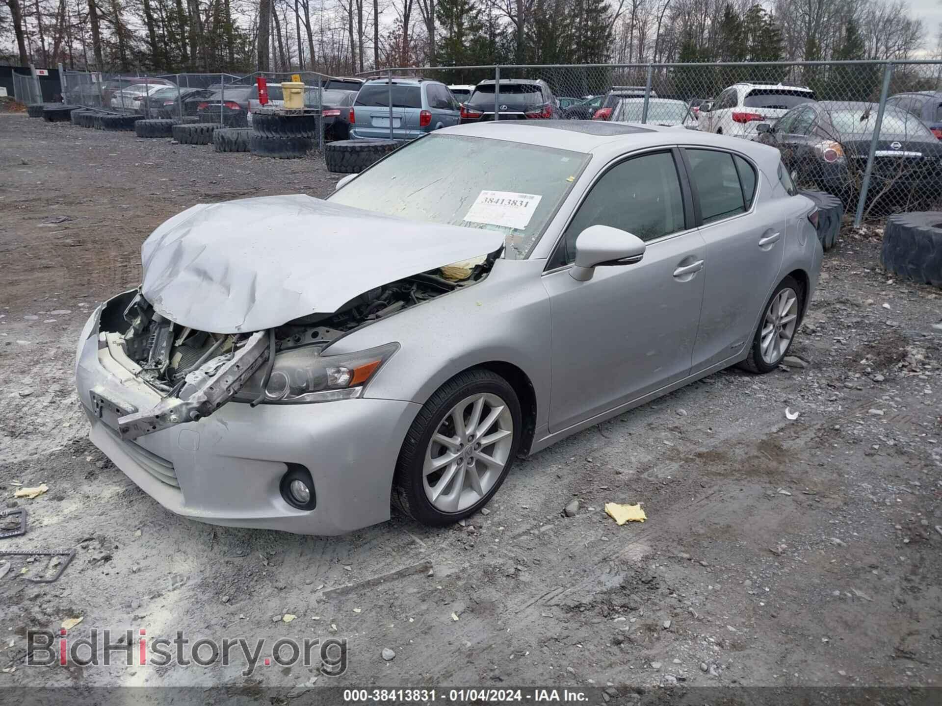 2011 LEXUS CT 200H - VIN: JTHKD5BH0B2037777 - Фото 2