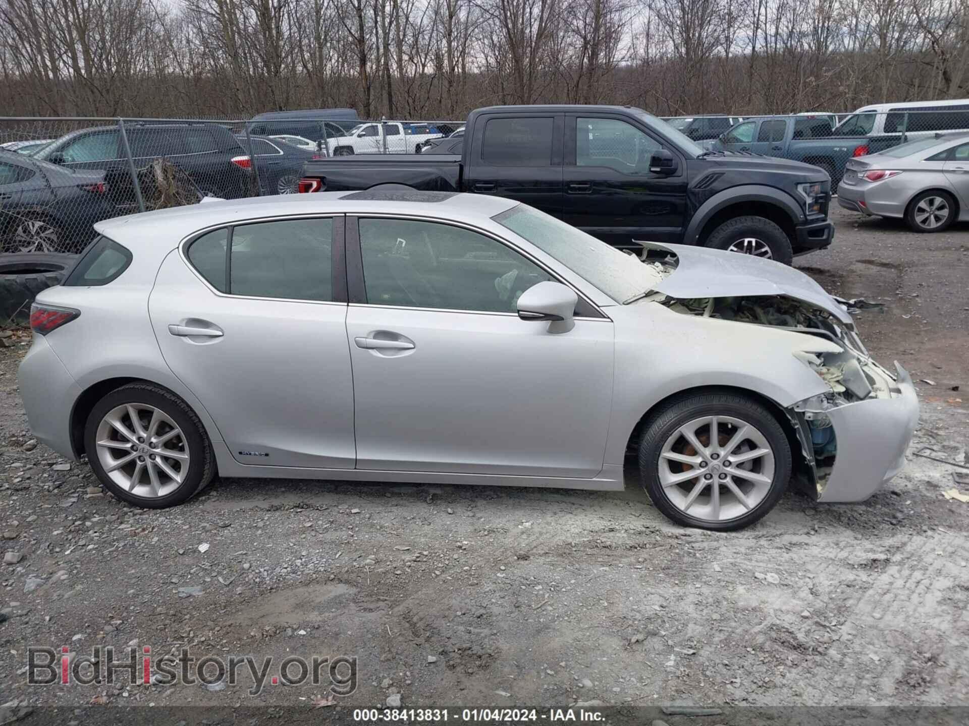2011 LEXUS CT 200H - VIN: JTHKD5BH0B2037777 - Фото 13