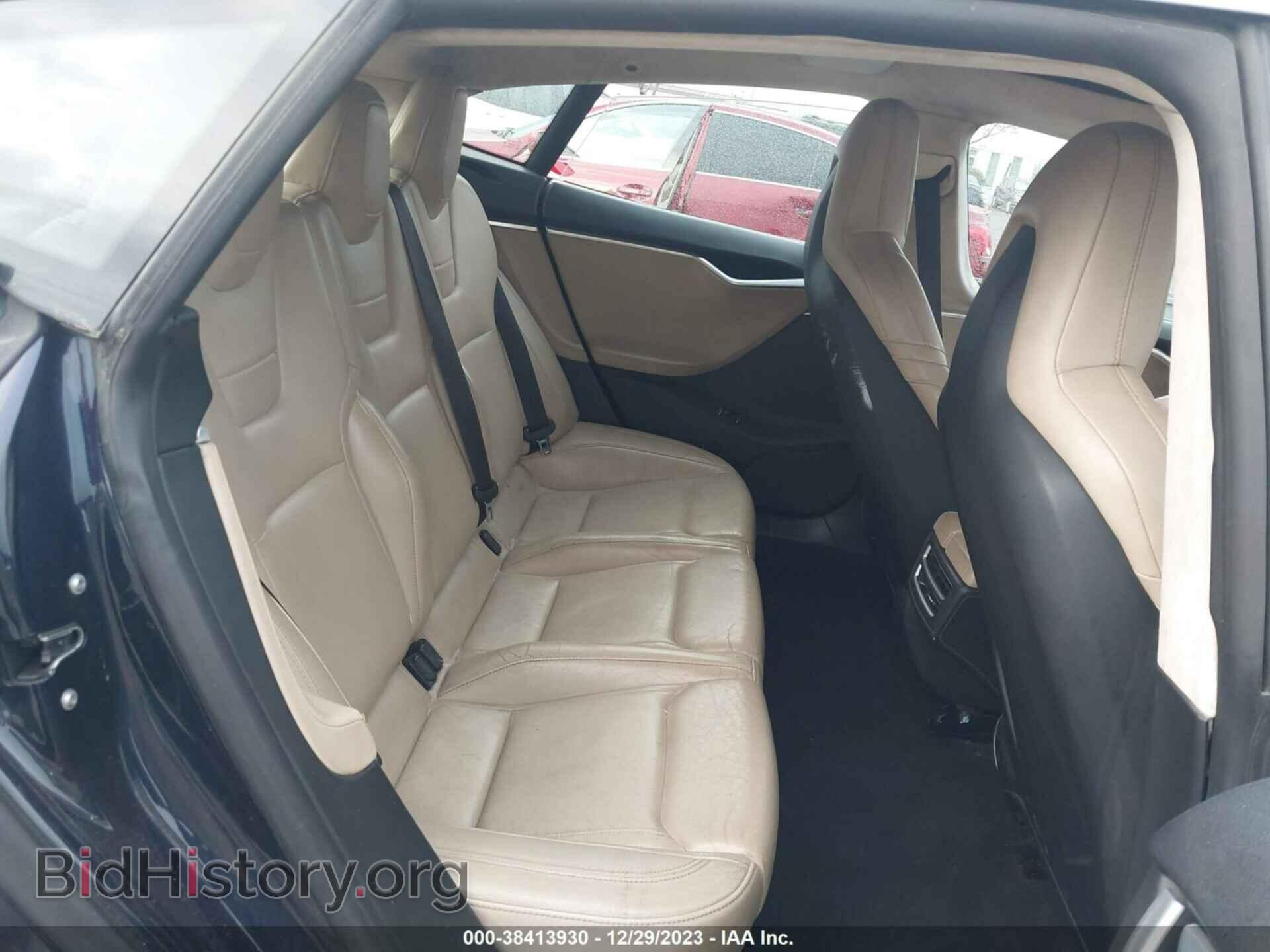 2015 TESLA MODEL S - VIN: 5YJSA1H28FFP79109 - Фото 8