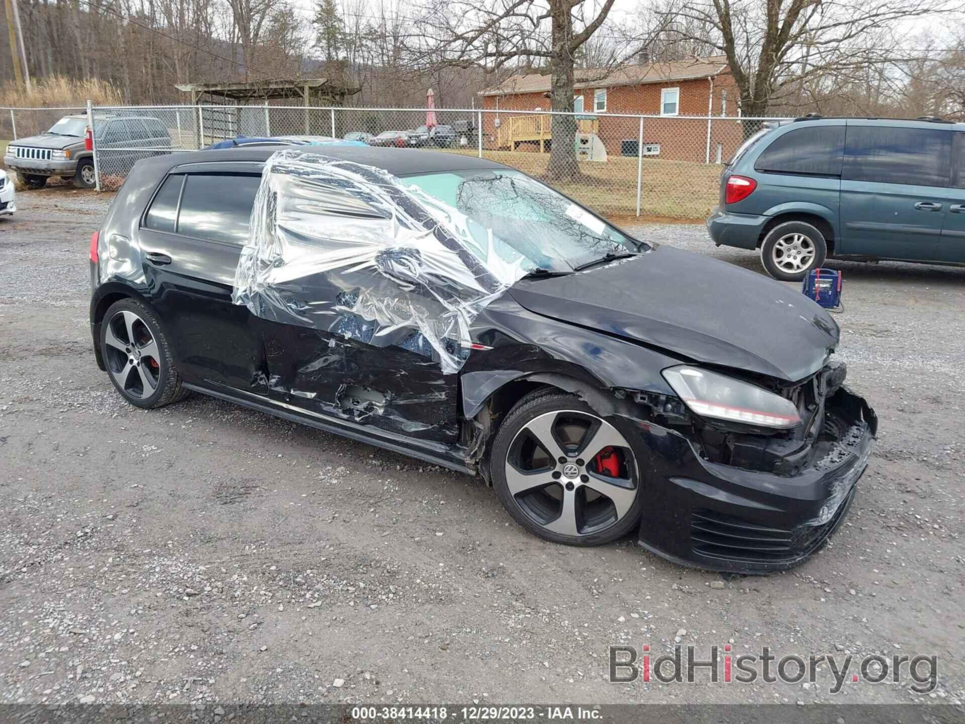 Photo 3VW4T7AU7FM090950 - VOLKSWAGEN GOLF GTI 2015