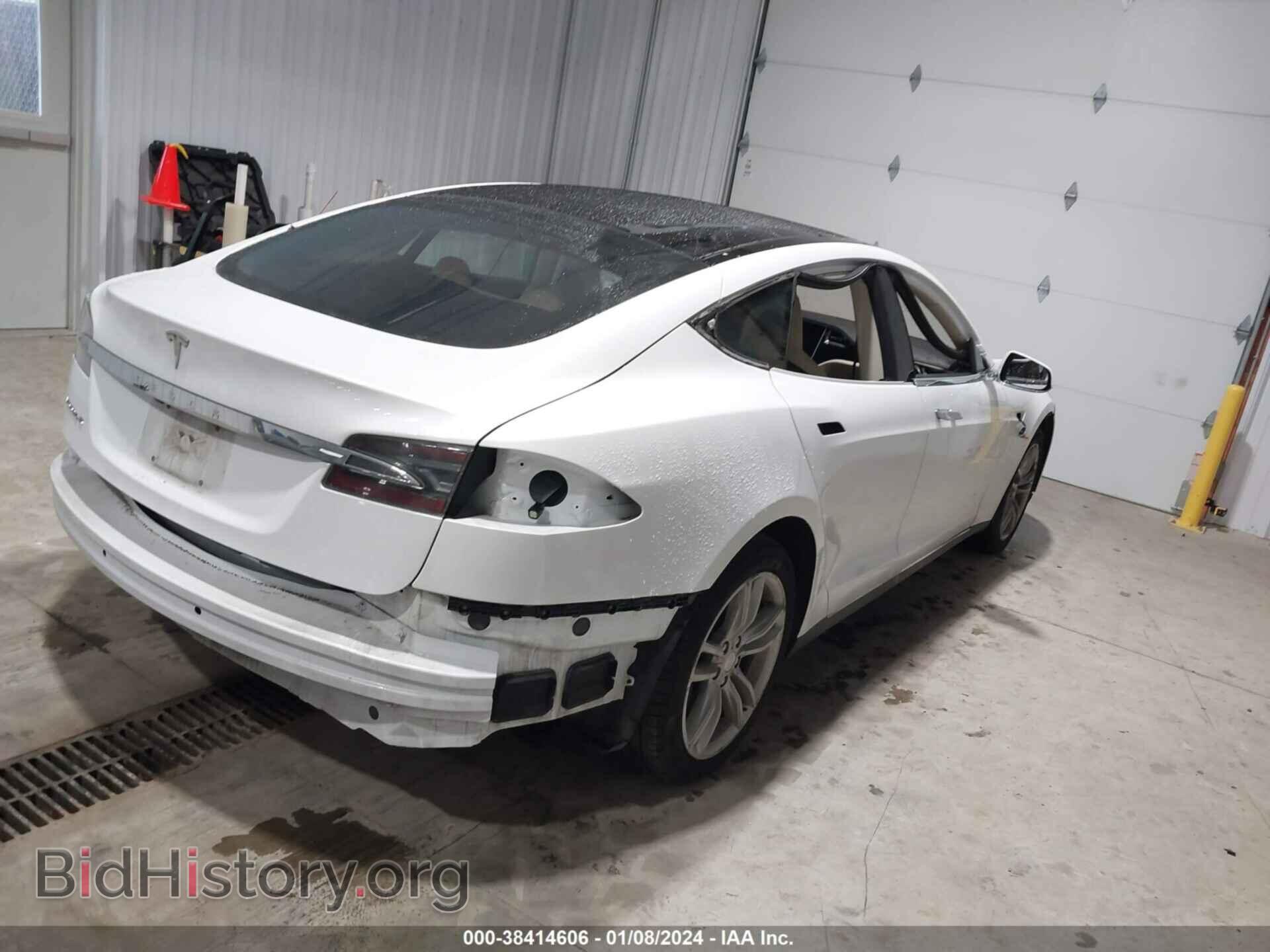 2014 TESLA MODEL S - VIN: 5YJSA1S16EFP38041 - Фото 4