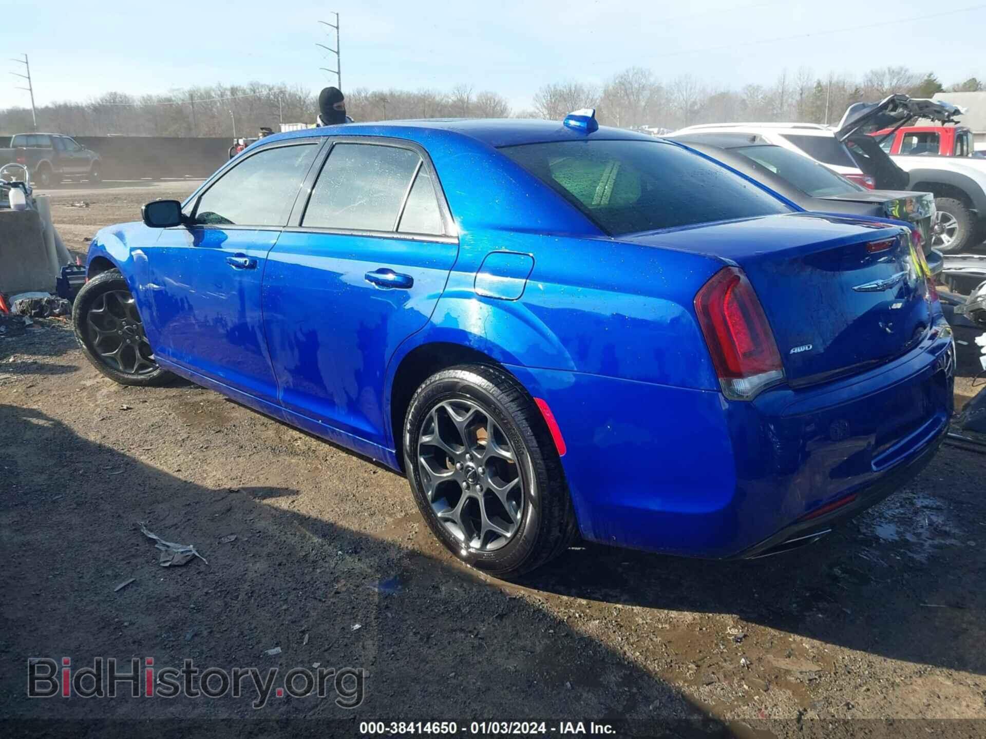 2018 CHRYSLER 300 - VIN: 2C3CCAGG3JH177687 - Фото 3