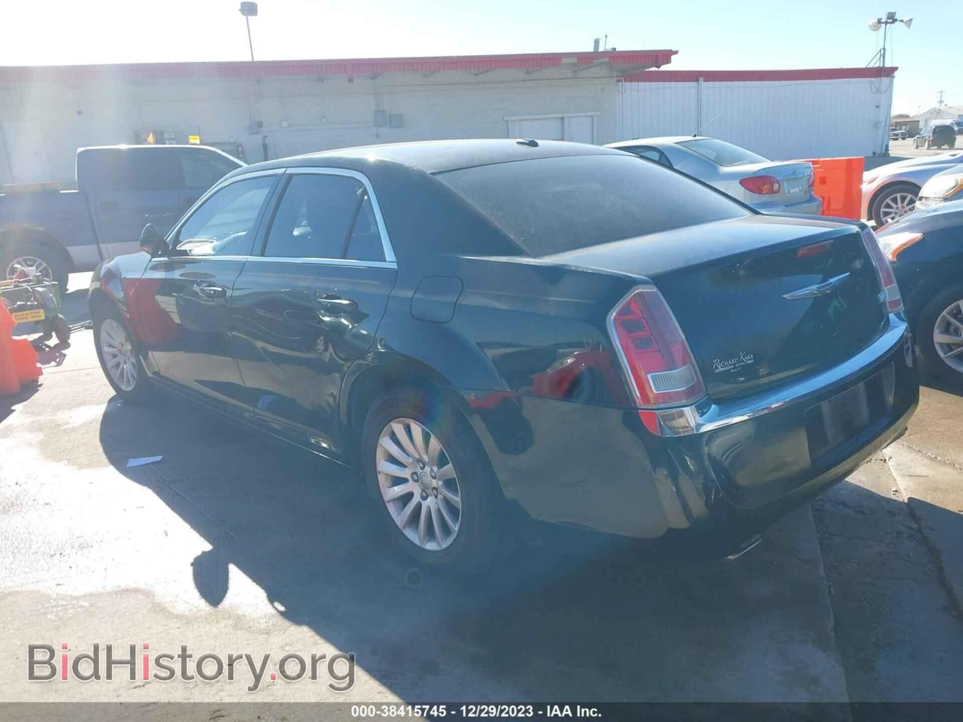 2012 CHRYSLER 300 - VIN: 2C3CCAAG7CH116581 - Photo 3